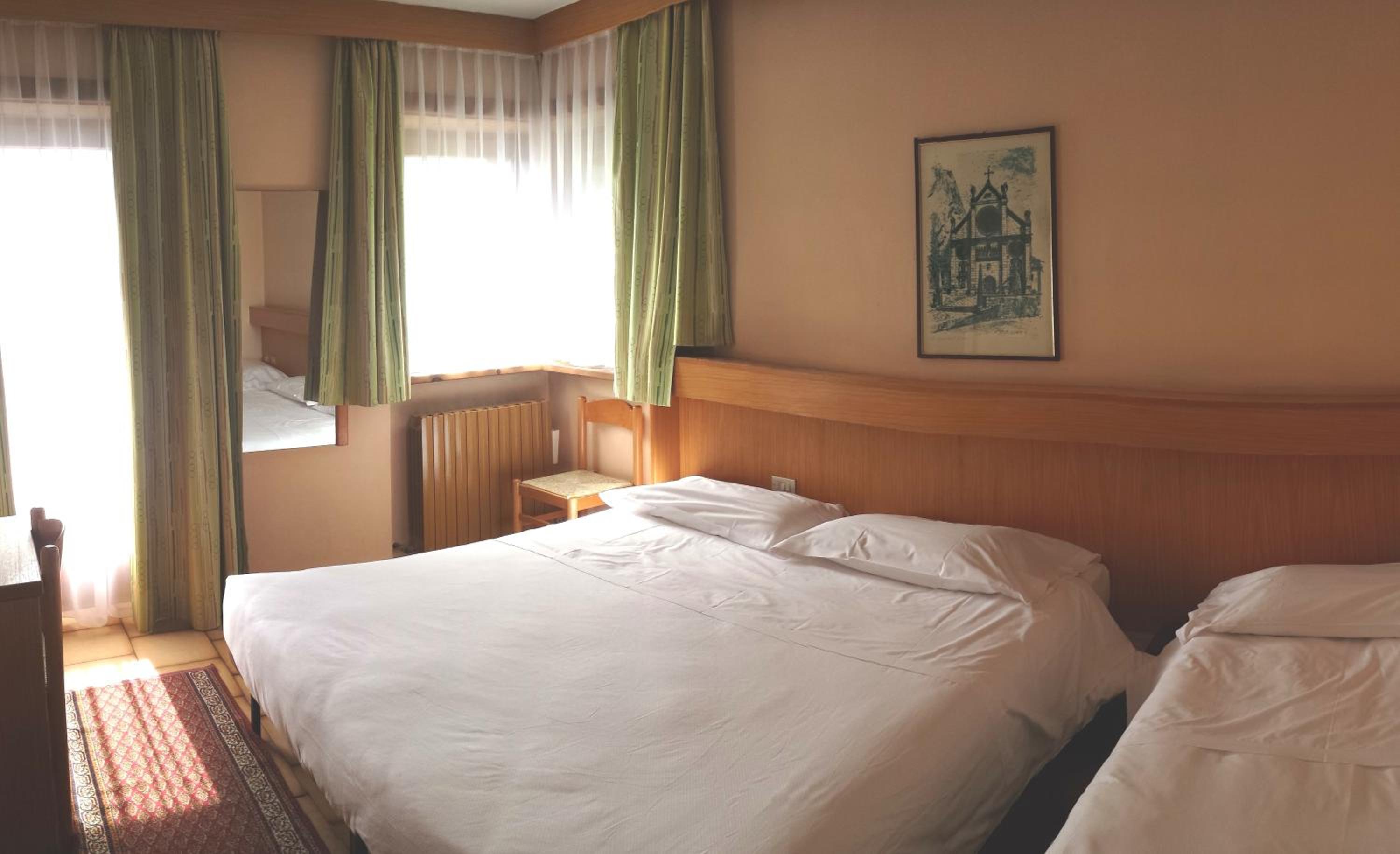Triple Room - Photo 2