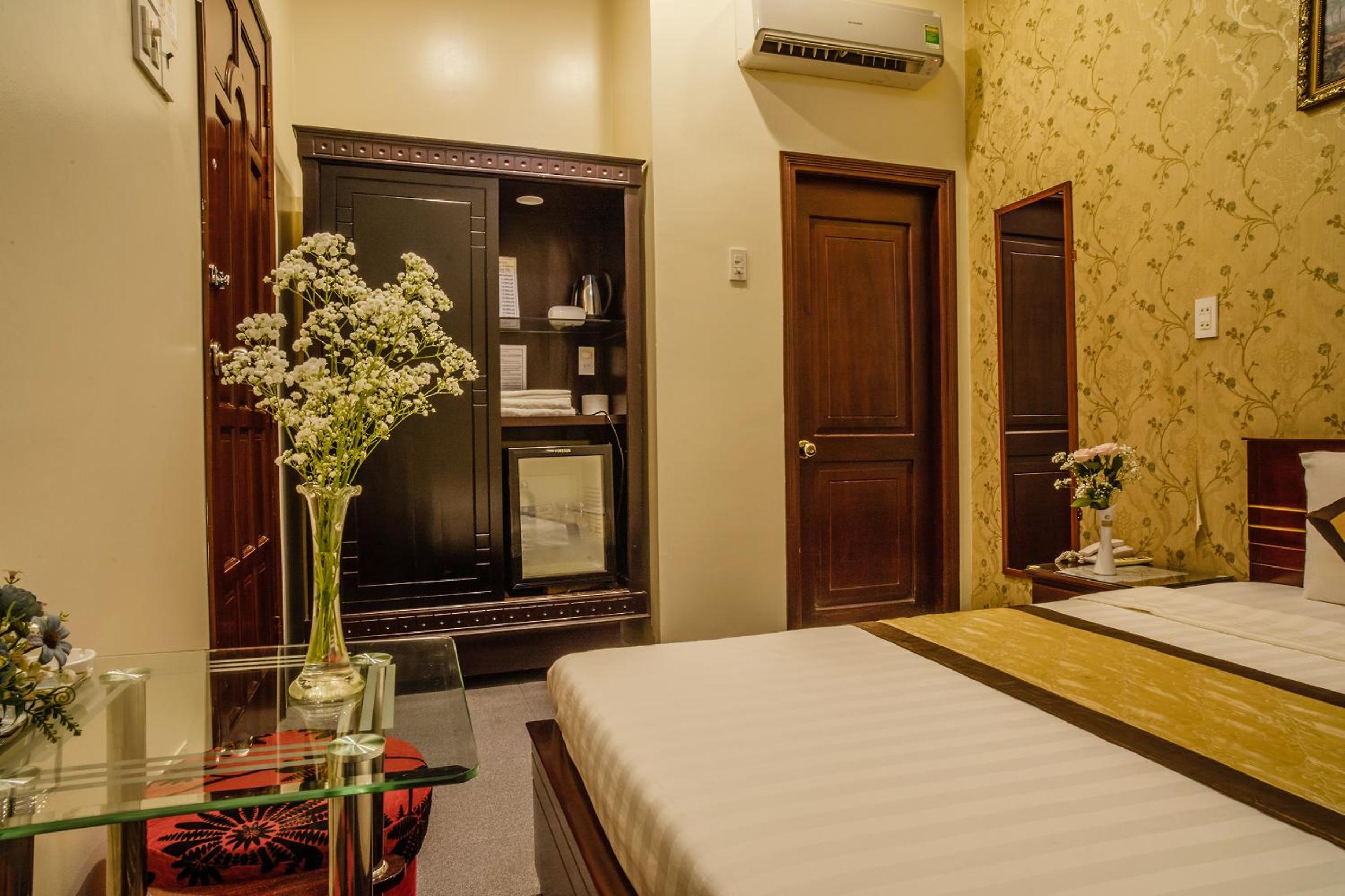 Small Double Room - Photo 7