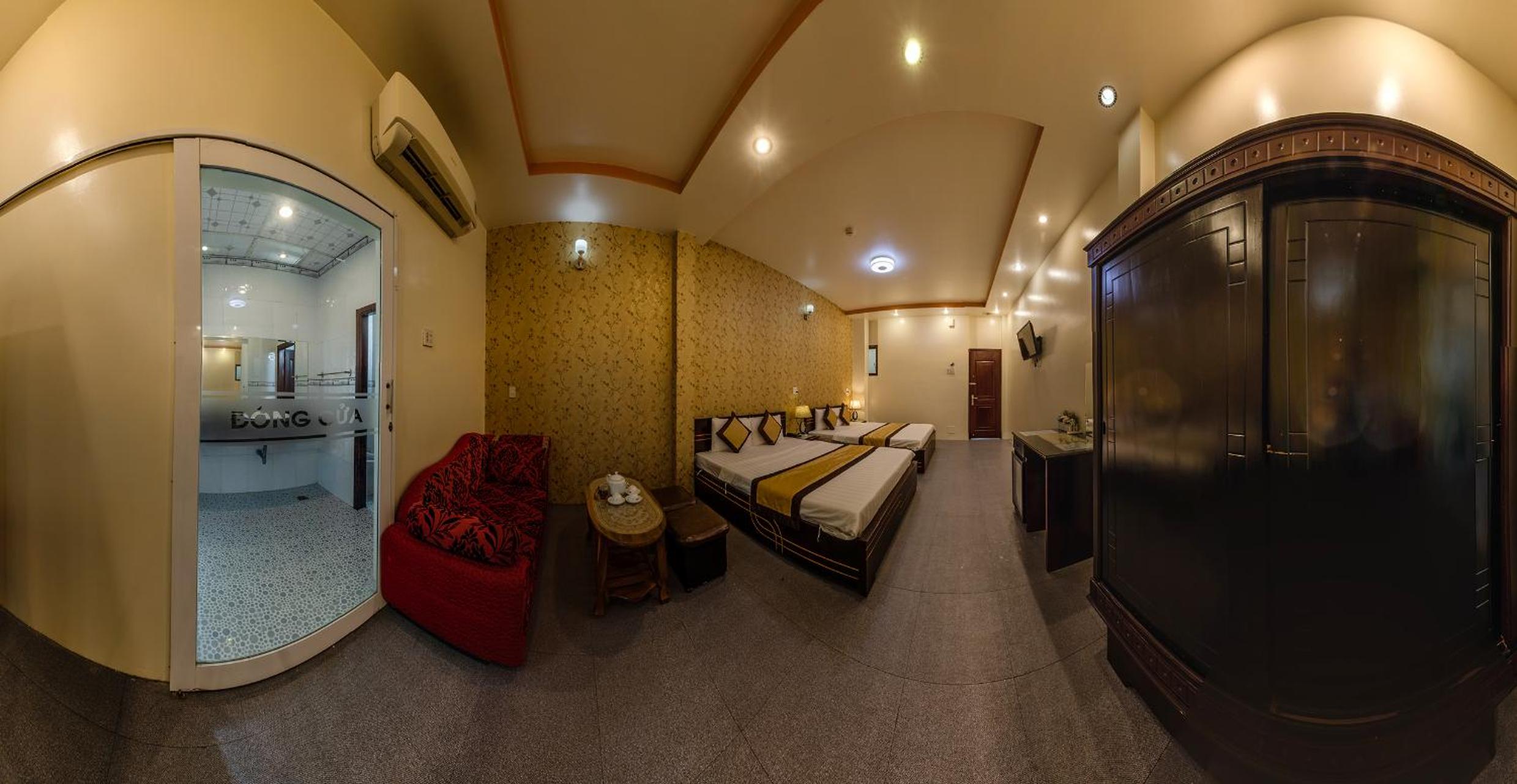 Quadruple Room - Photo 1