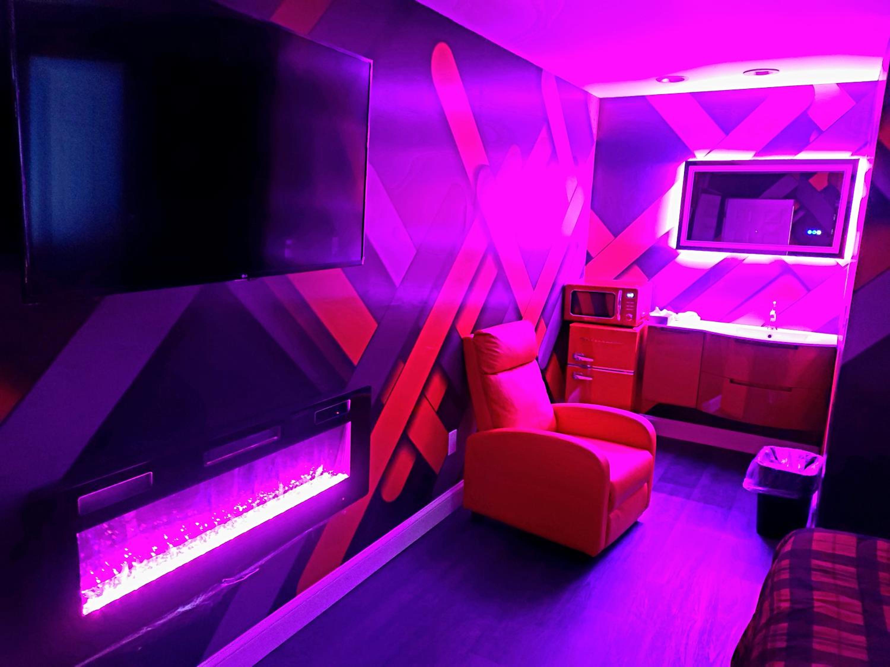 Superior King Room - Photo 2