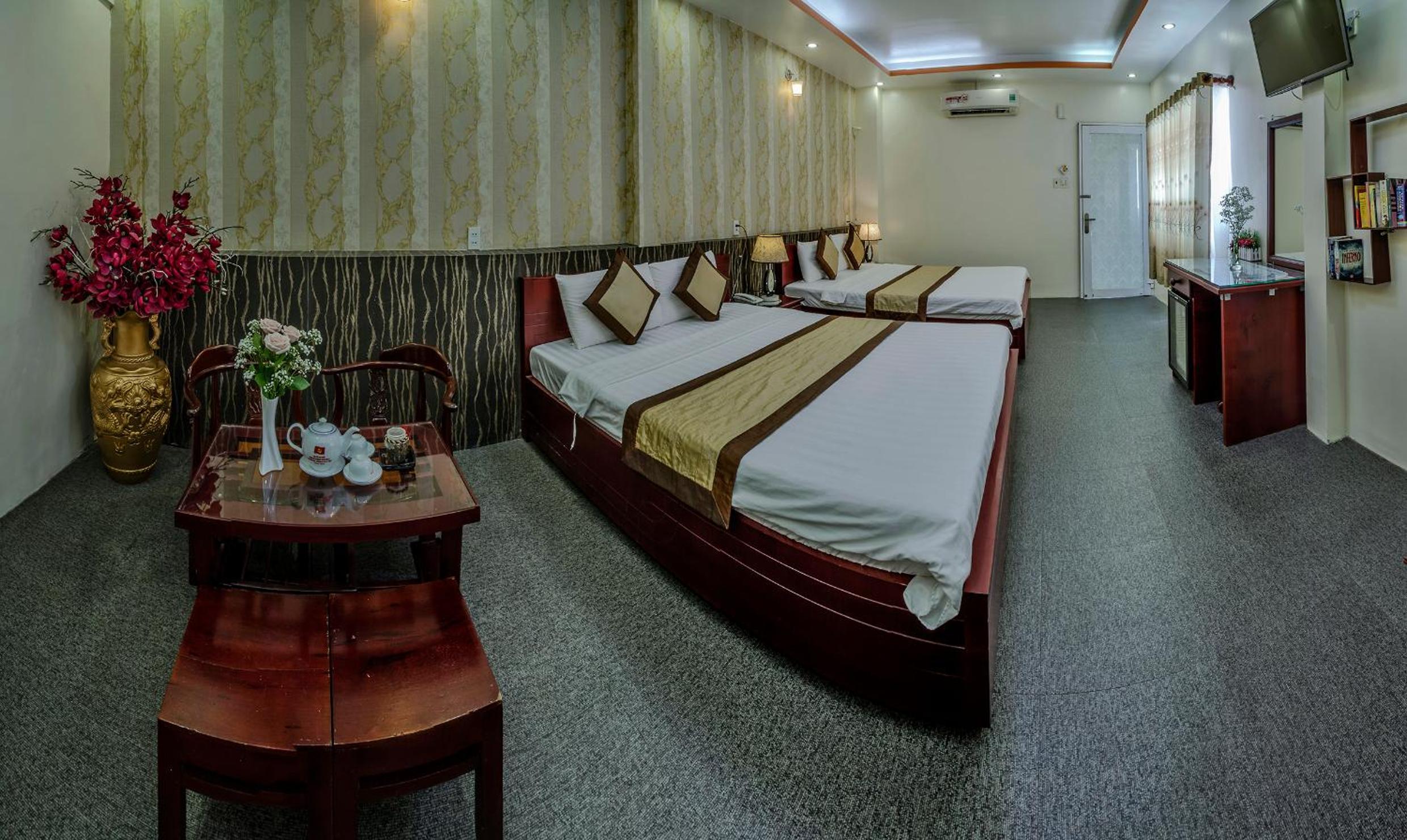 Luxury Quadruple Room - Photo 12