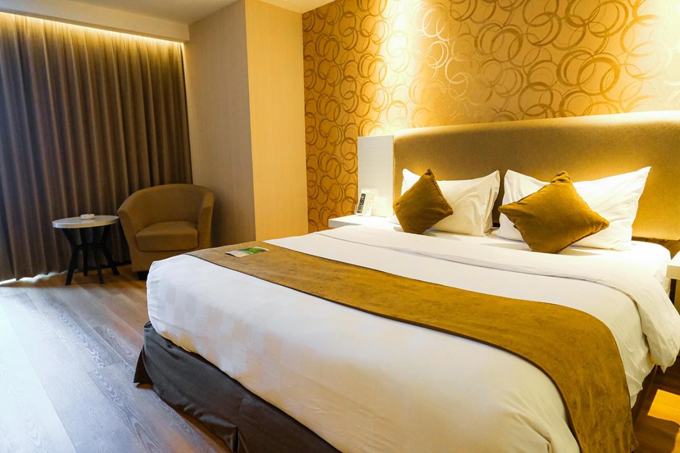 Deluxe Double Room photo 2