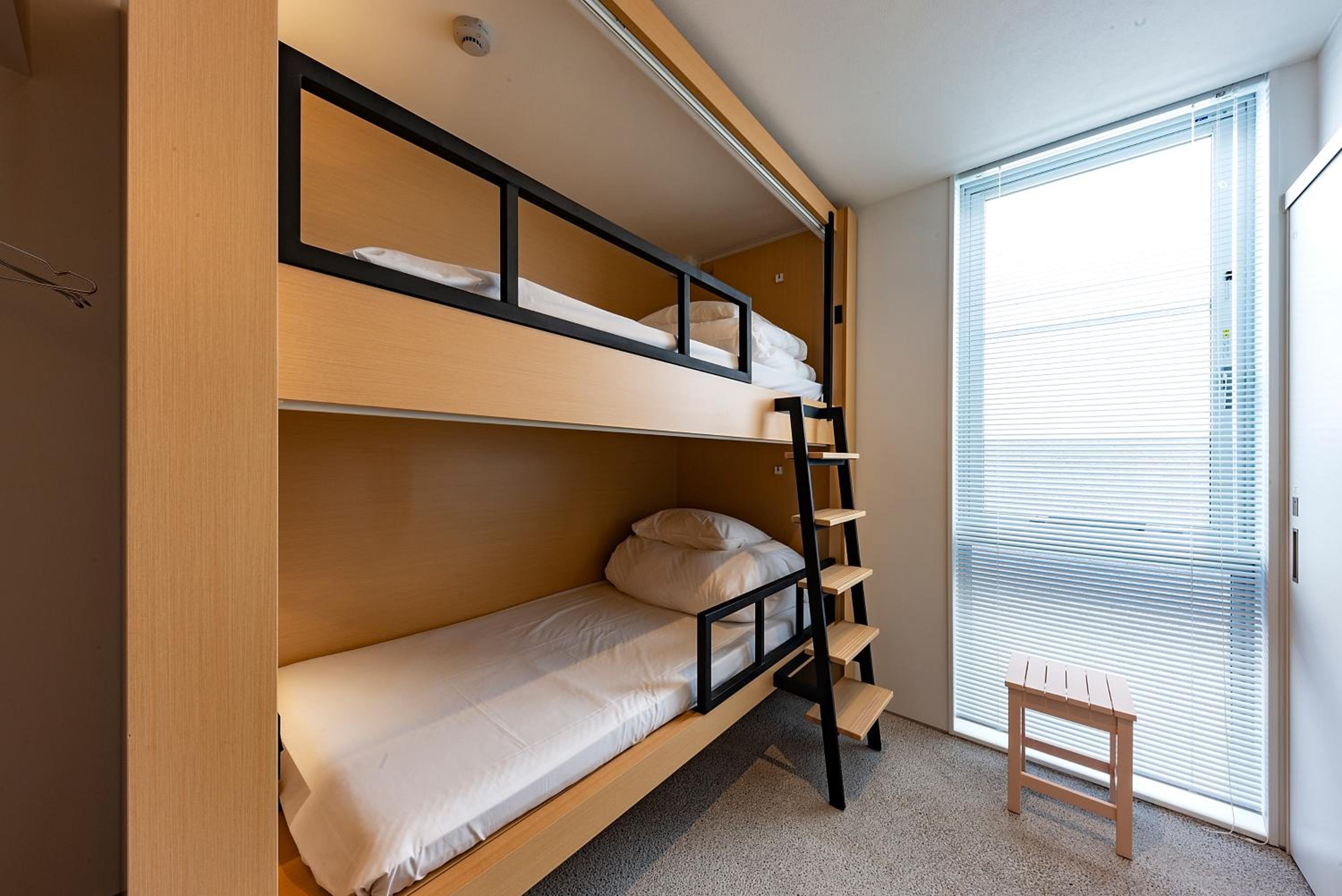 Standard Twin Room - Photo 14