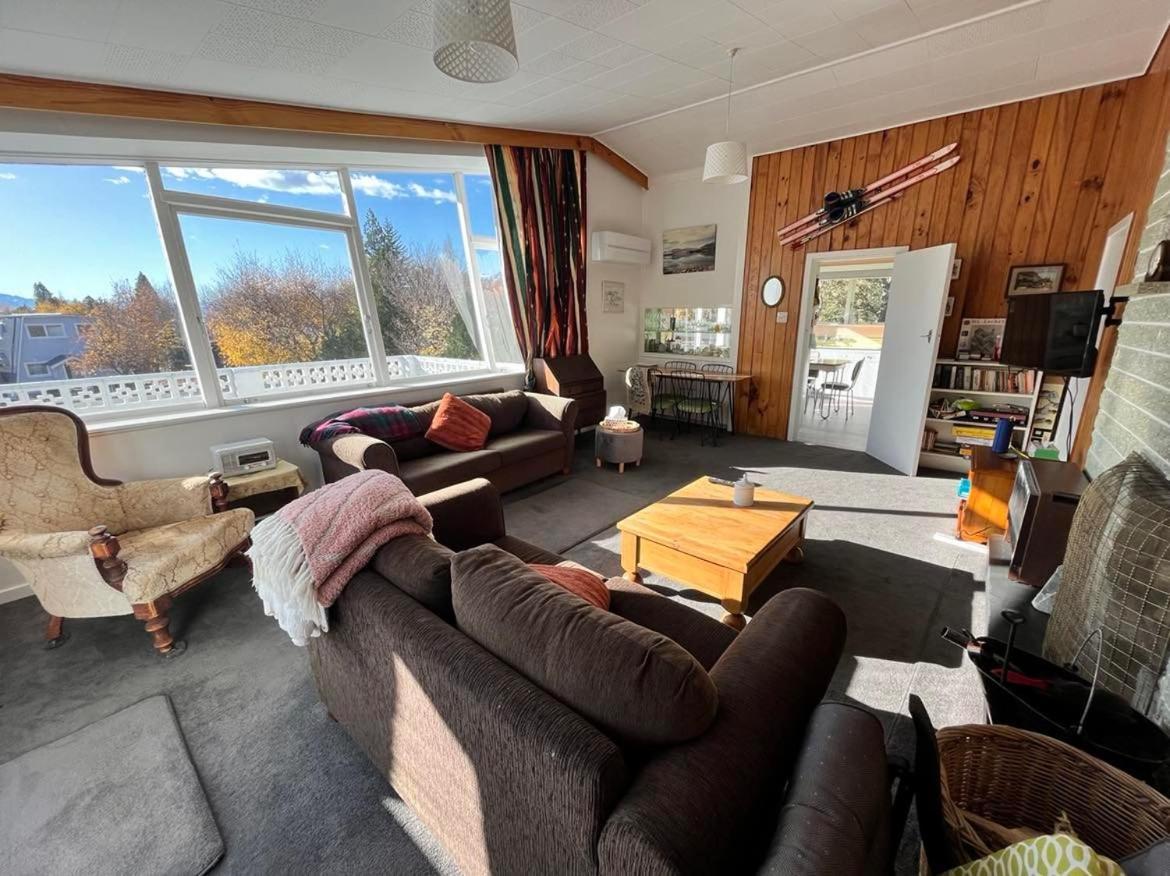 Two-Bedroom House - Photo 1