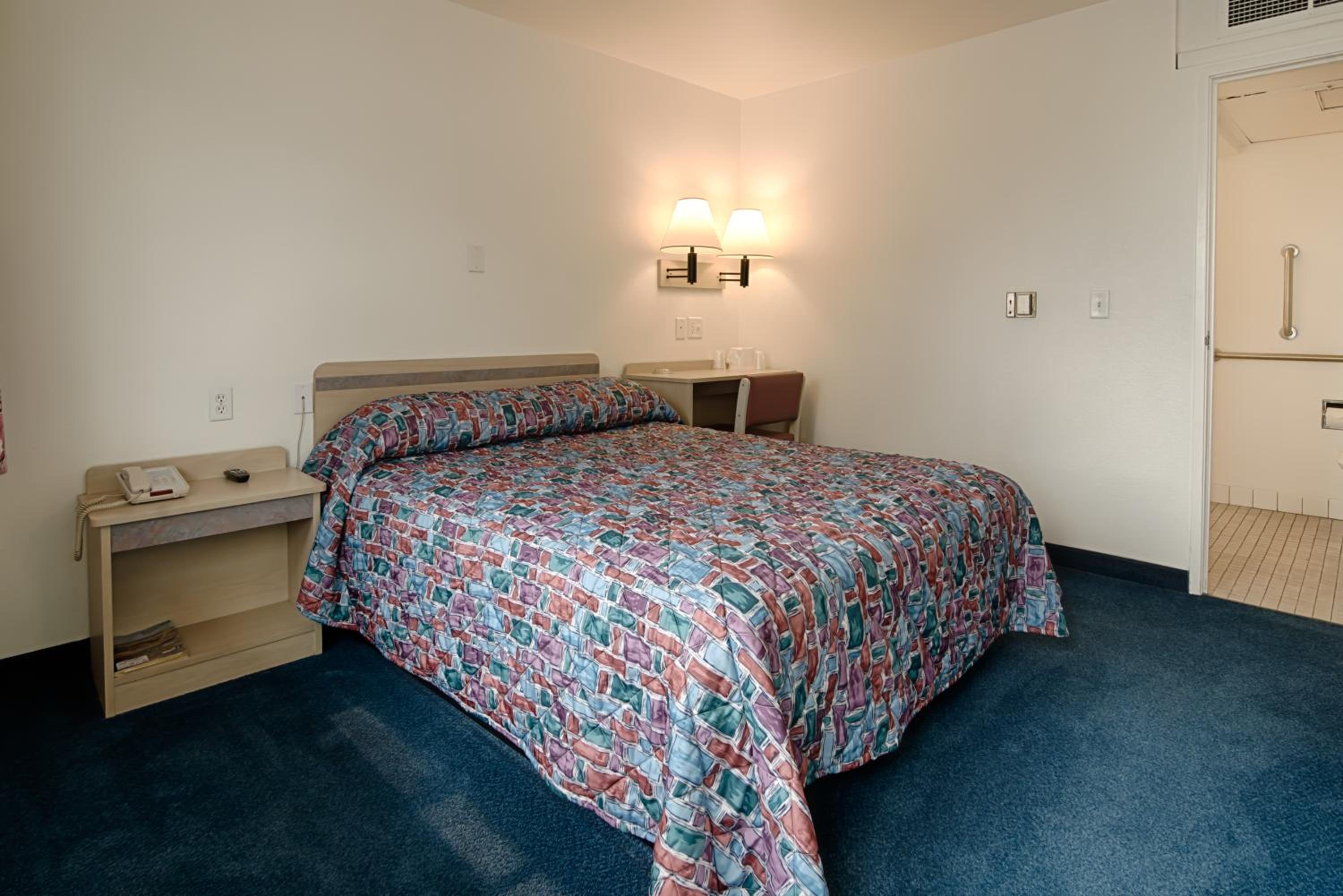 Deluxe Double Room photo 3