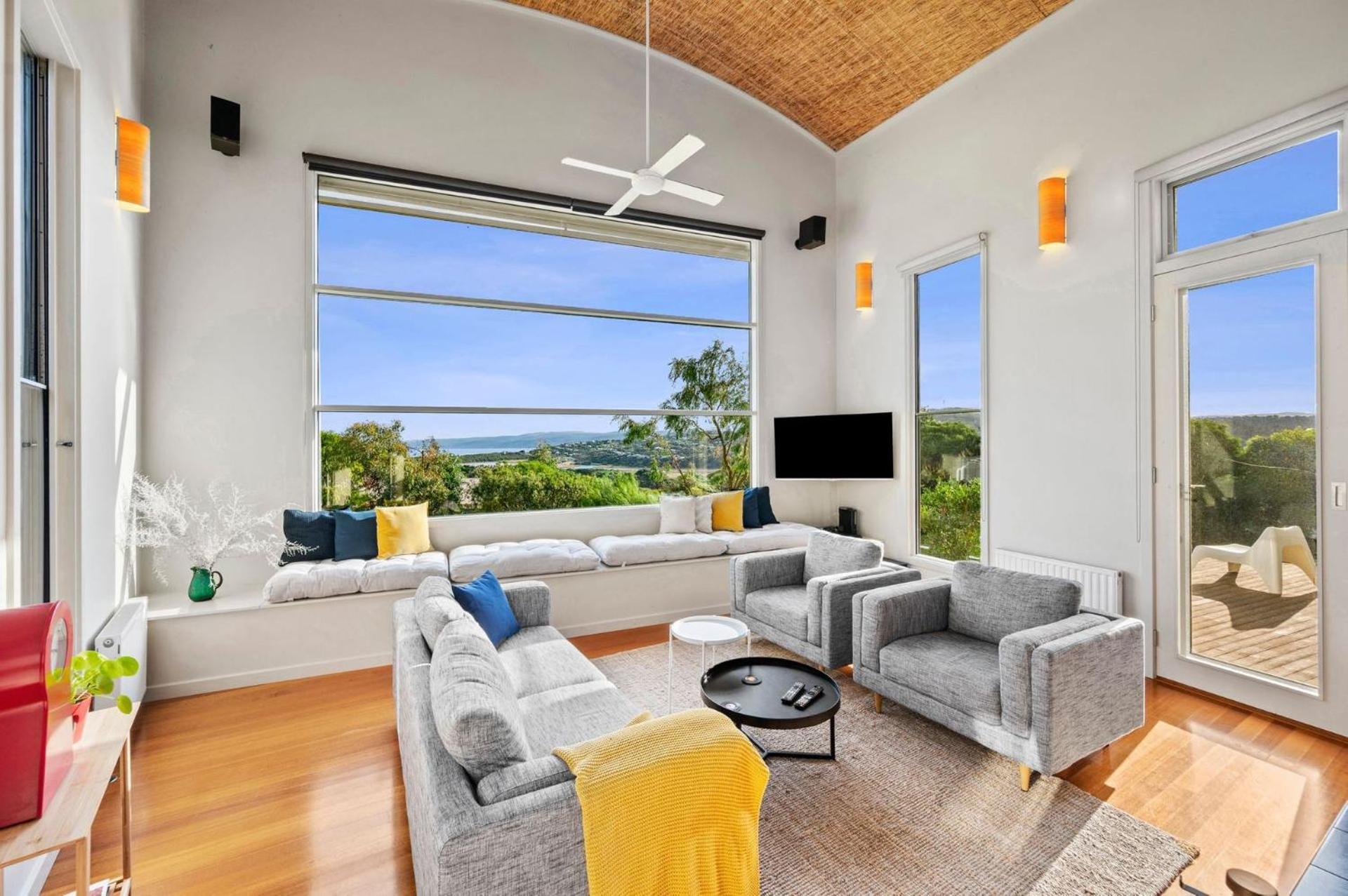 Four-Bedroom House photo 1