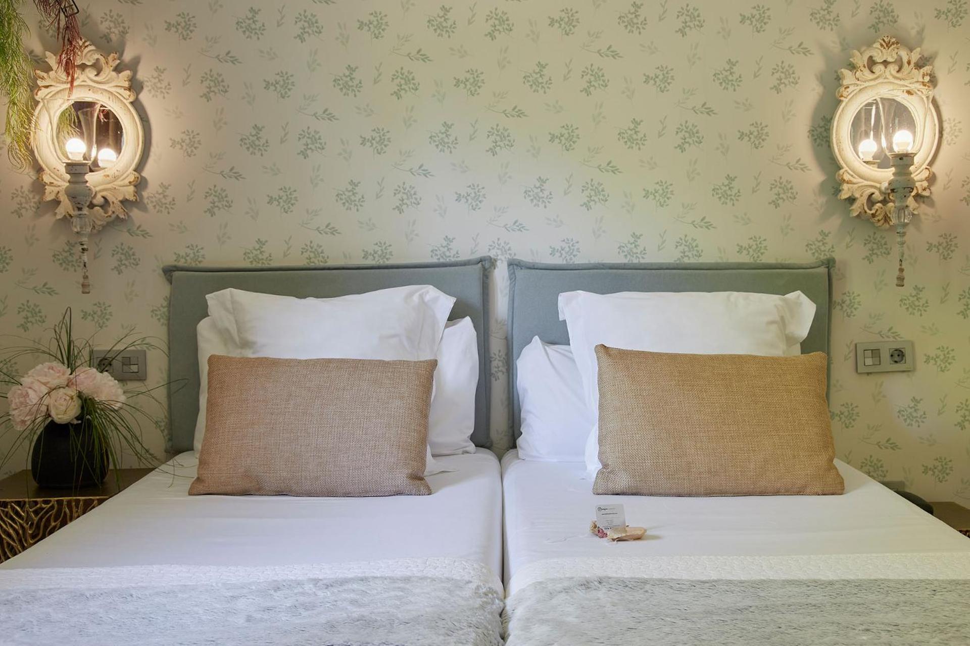 Twin Room - Photo 4
