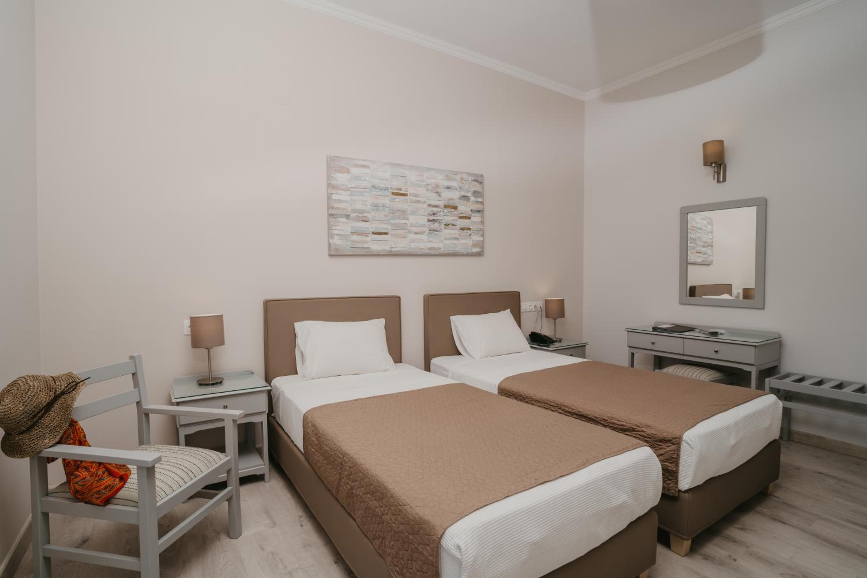 Twin Room with Balcony photo 1