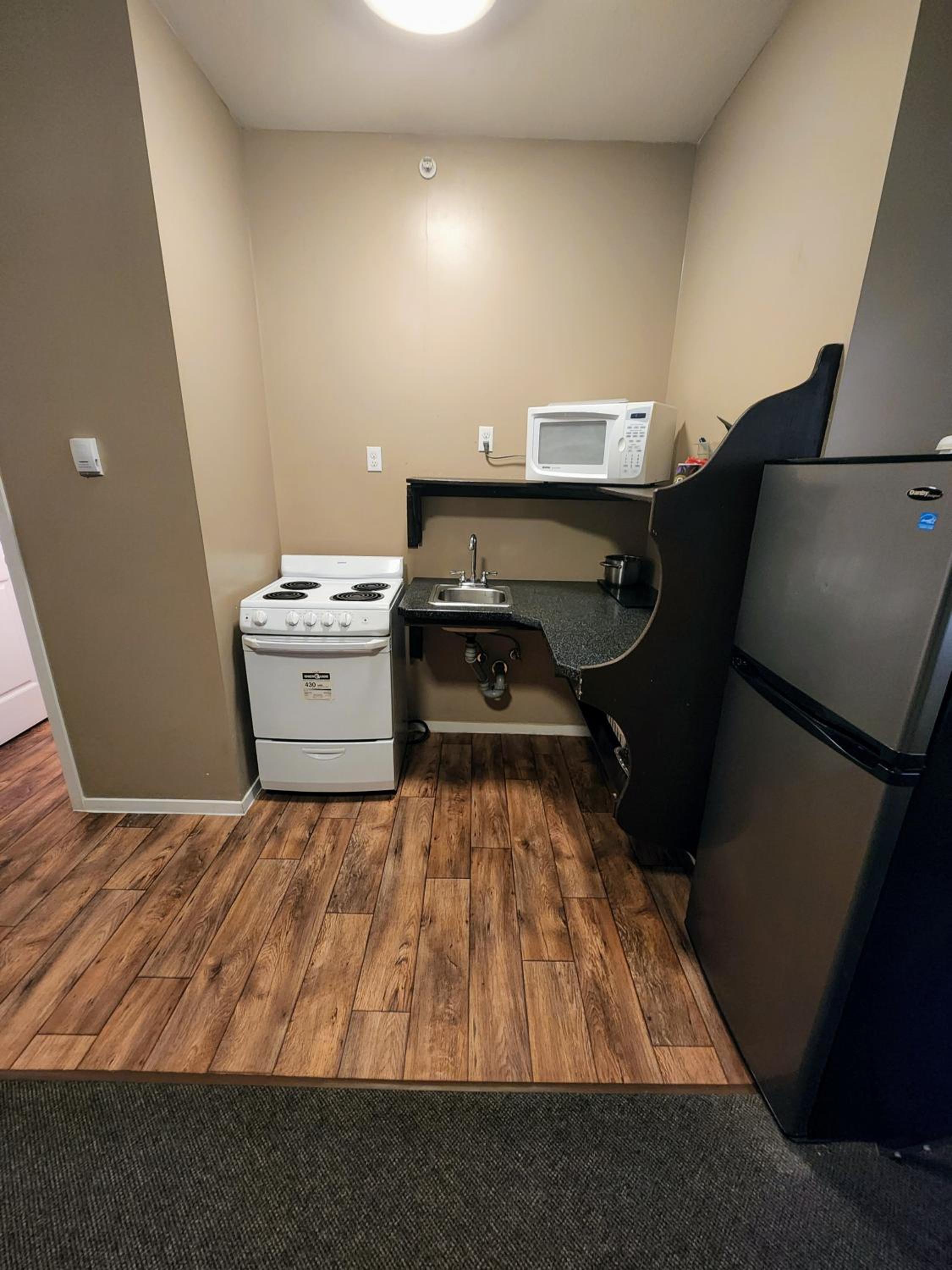 Double Room with Kitchenette photo 2