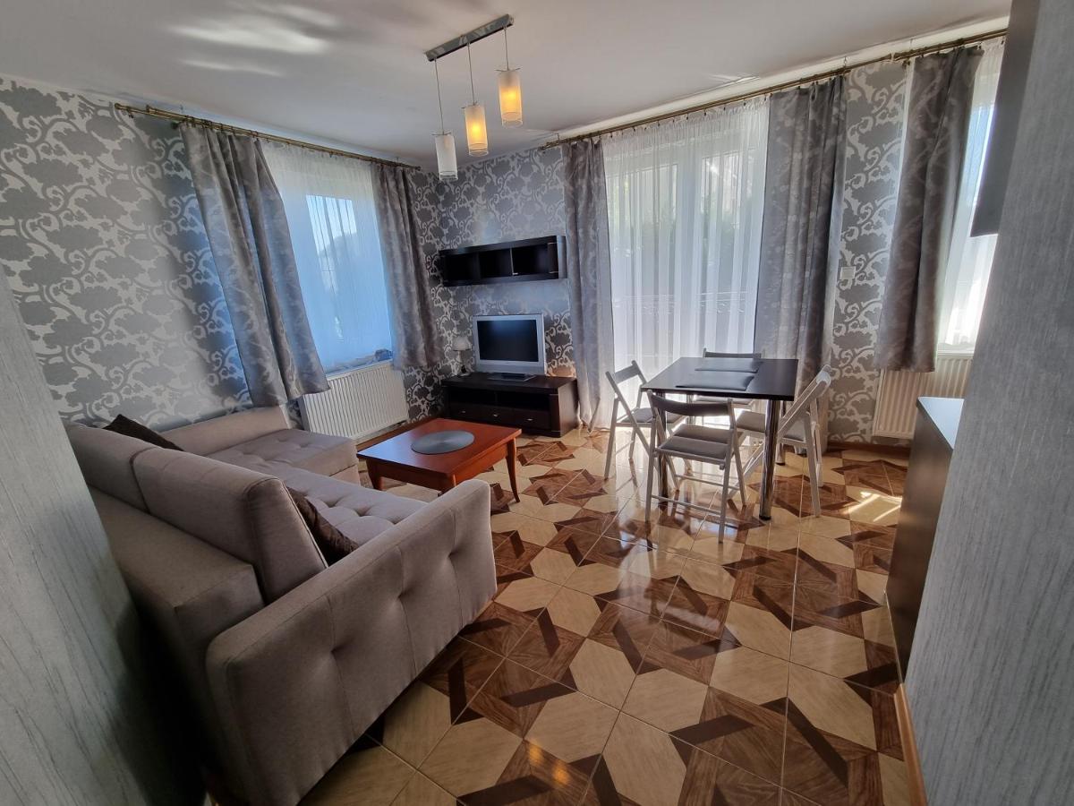 Apartment photo 1