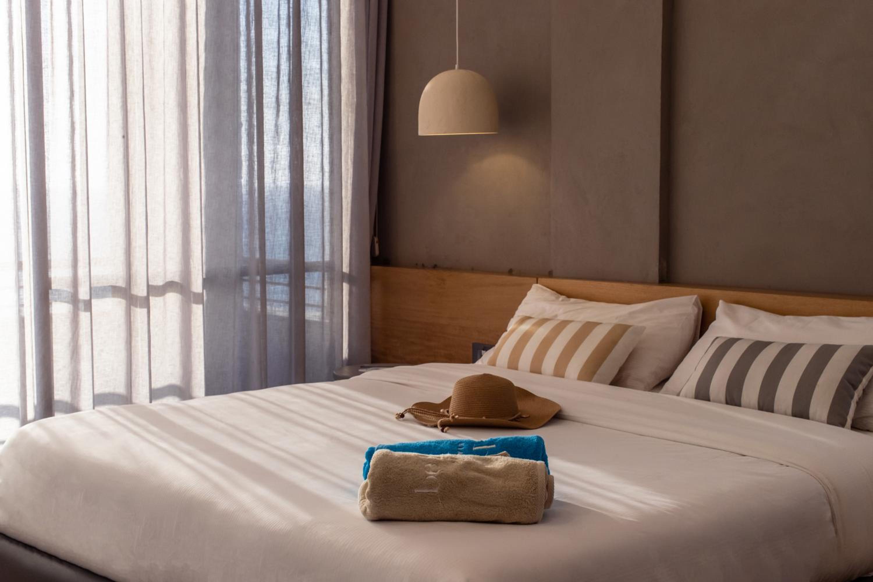 Queen Room with Sea View