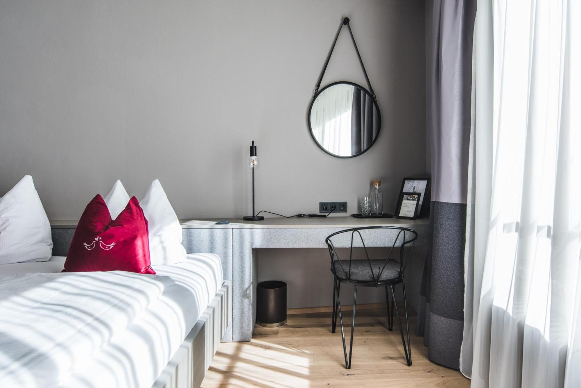 Superior Triple Room - Photo 8