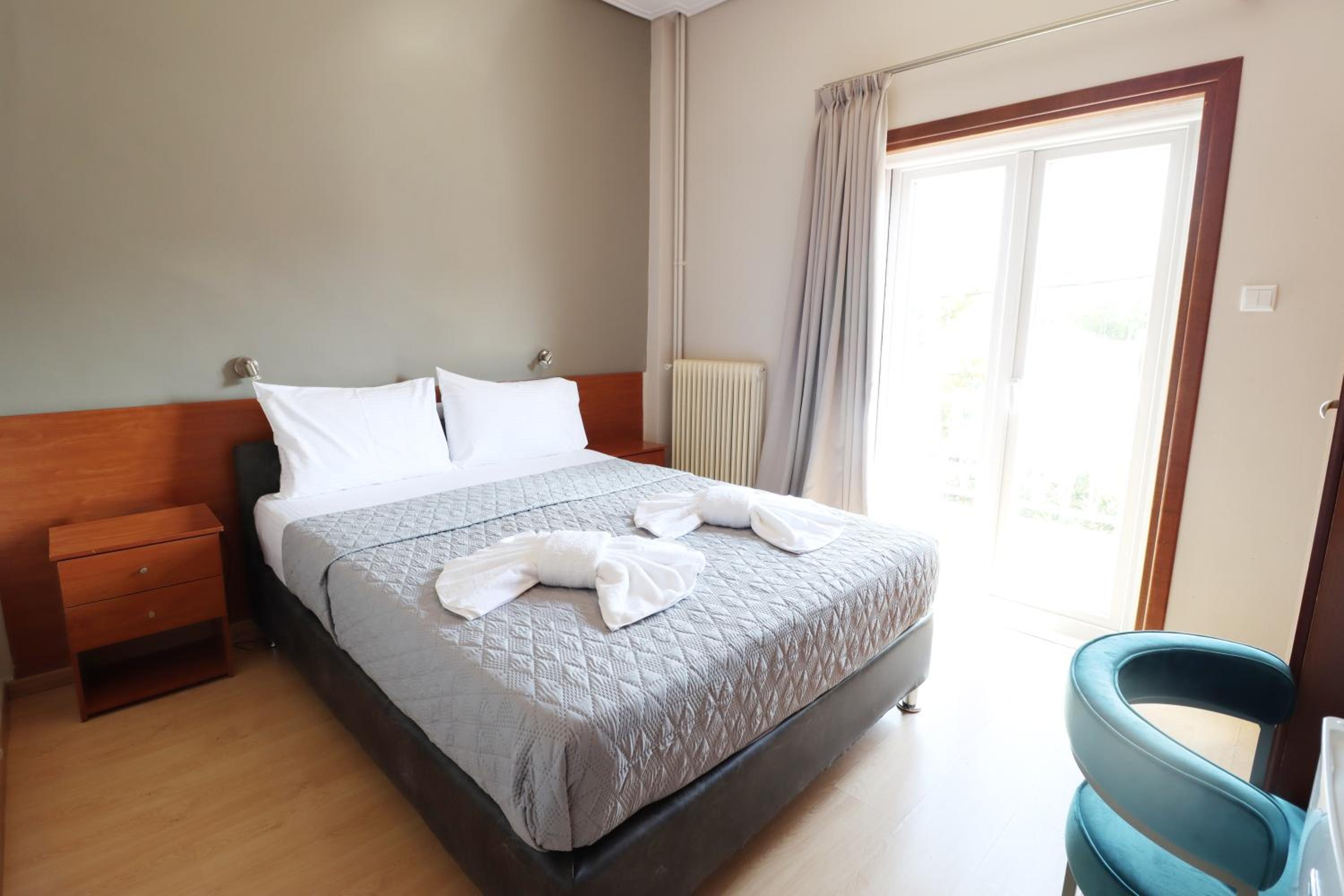 Standard Double Room - Photo 1