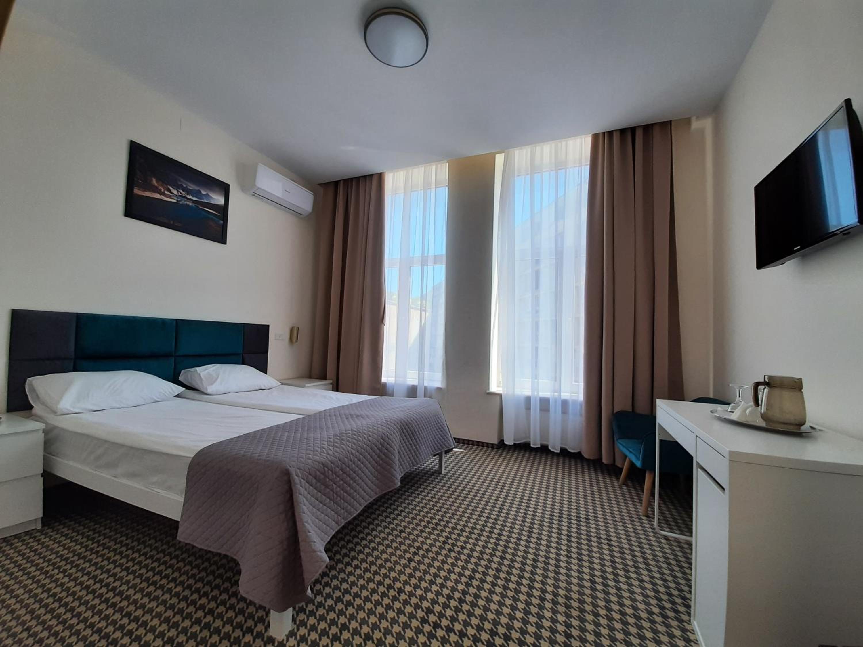 Deluxe Double Room - Photo 1