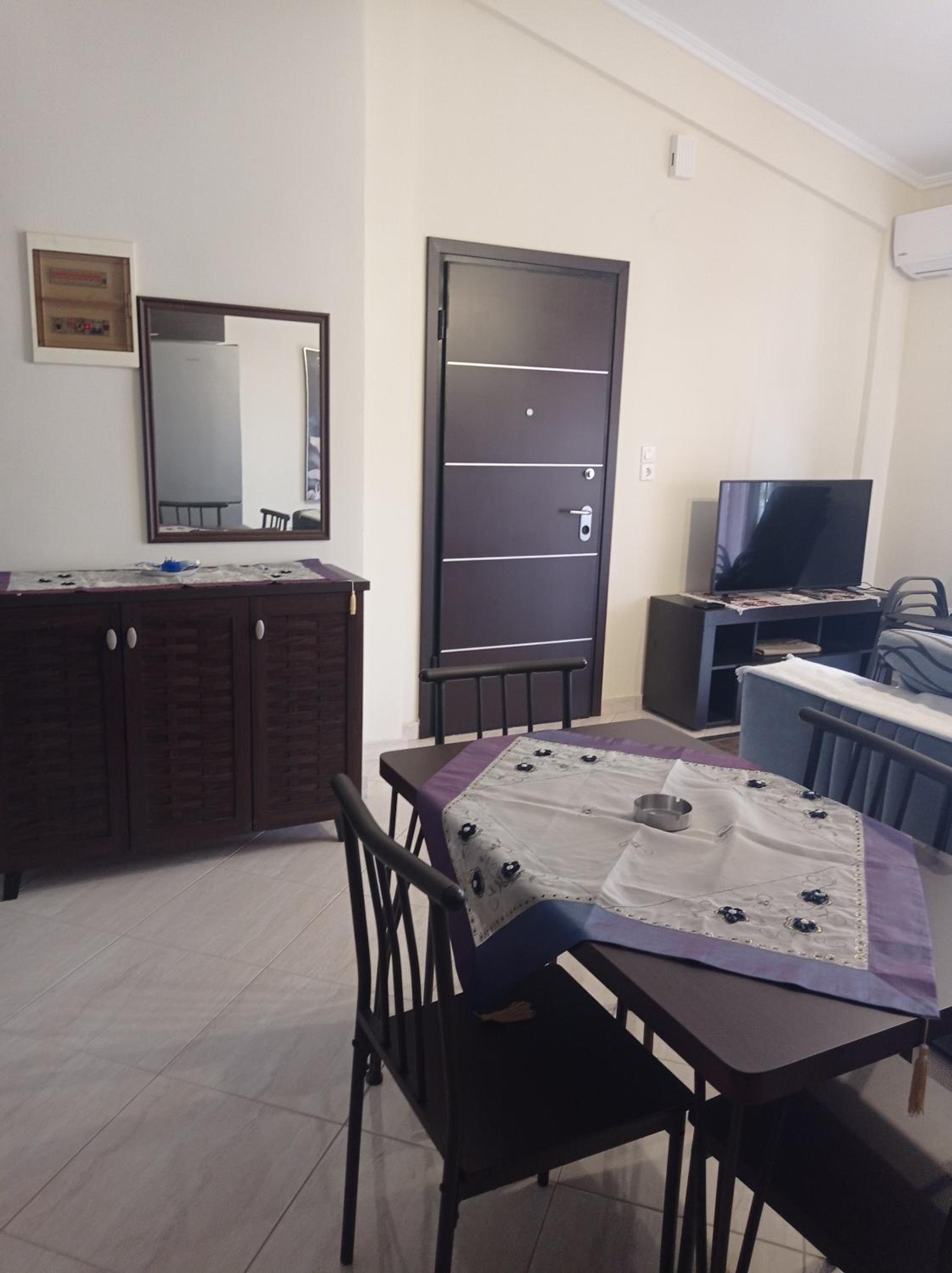 Deluxe Apartment photo 2