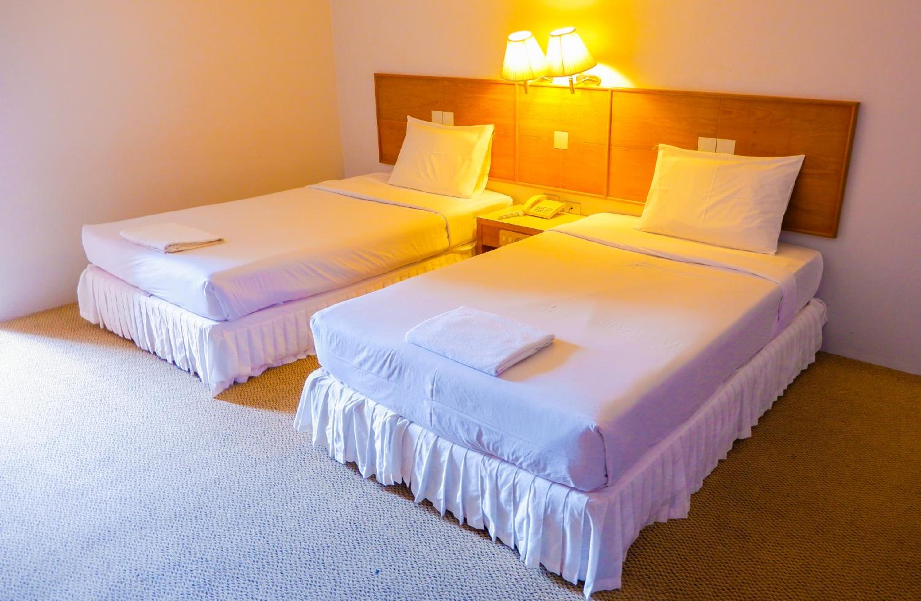Standard Twin Room photo 2