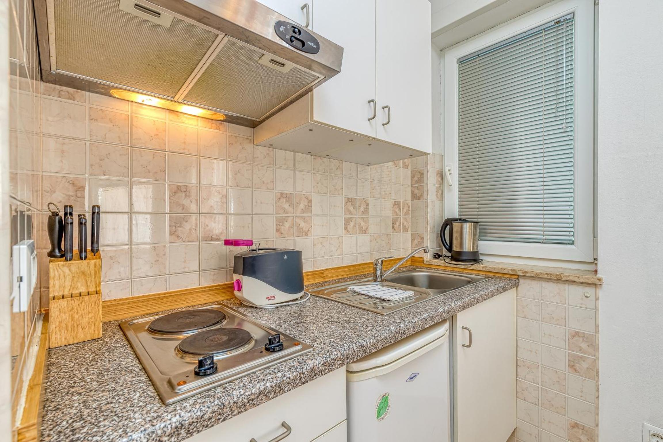 Studio Apartment