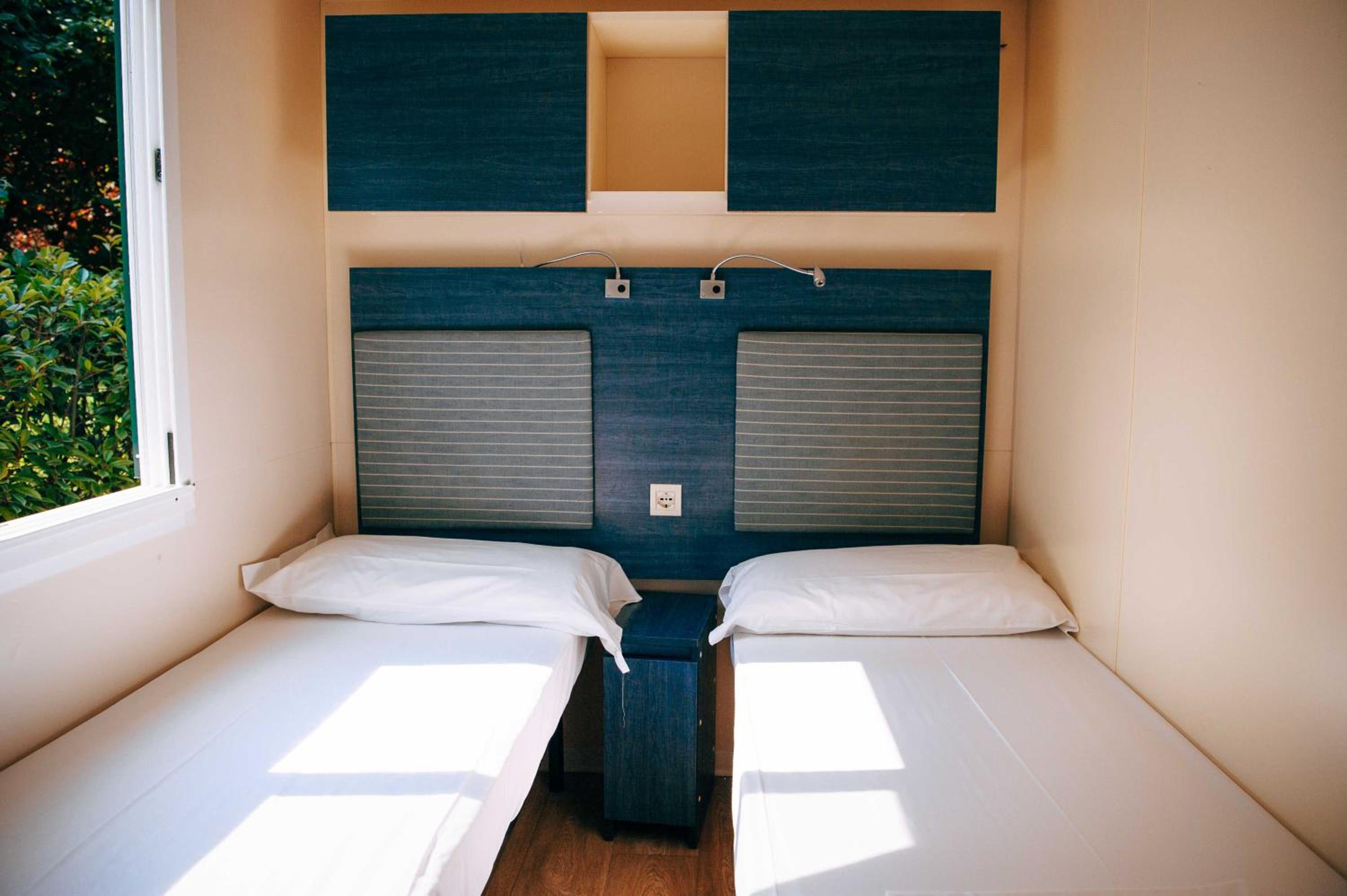Mobile Home photo 1