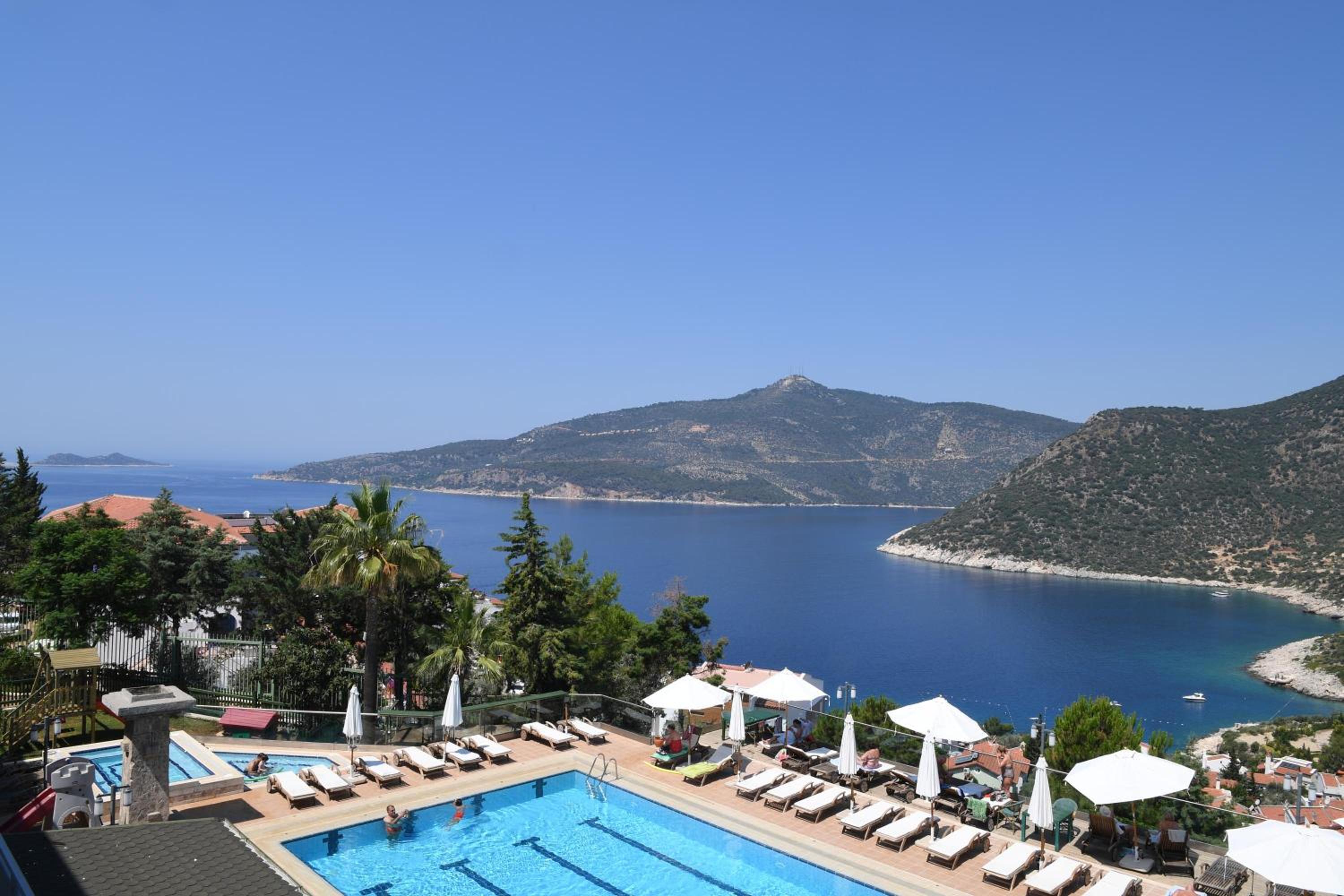Standard Double or Twin Room with Sea View photo 2