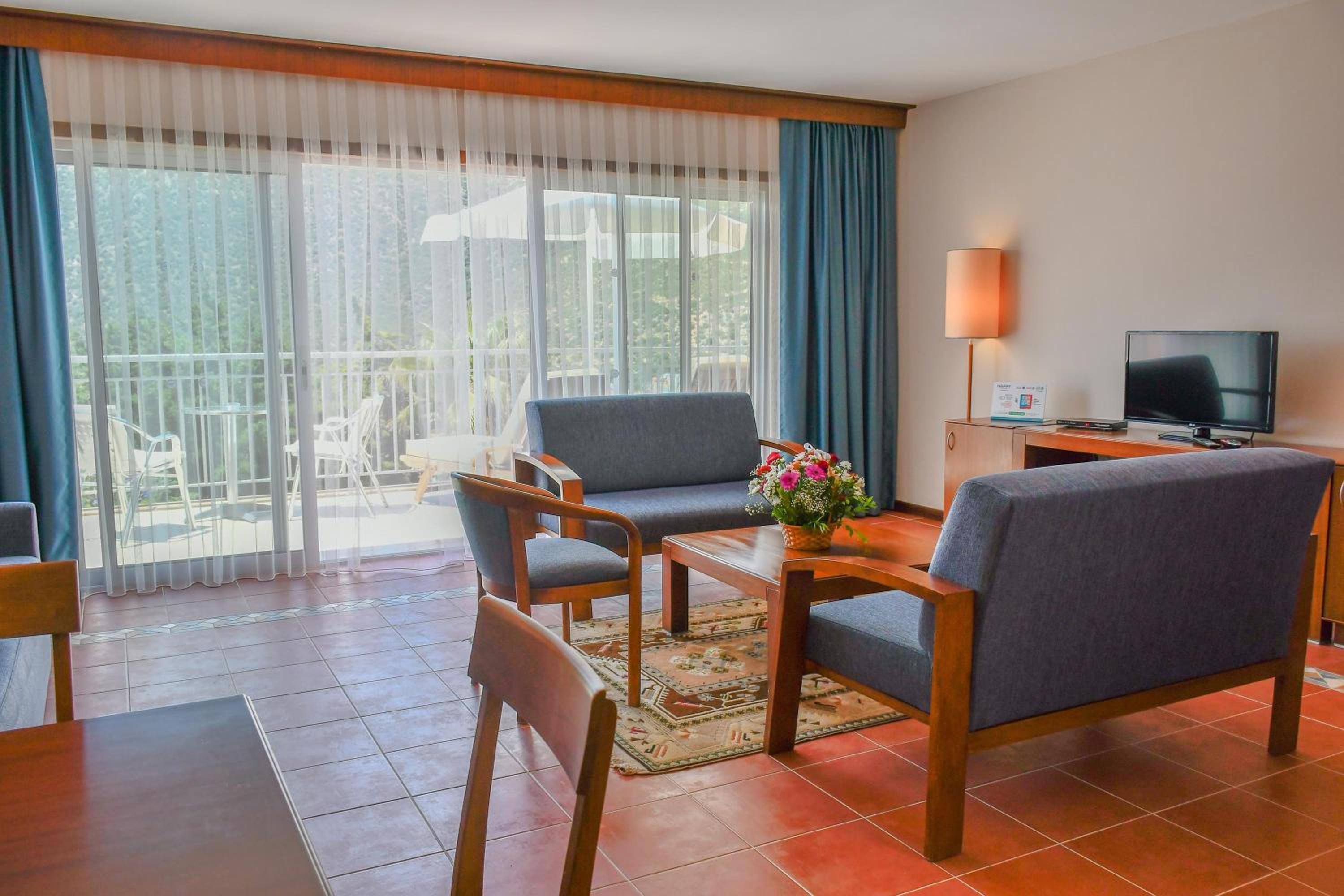 Suite with Sea View