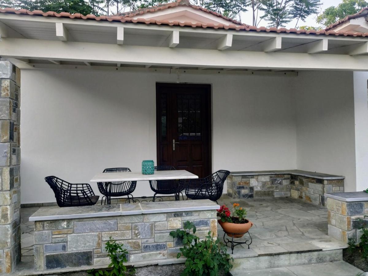 Two-Bedroom House - Photo 12