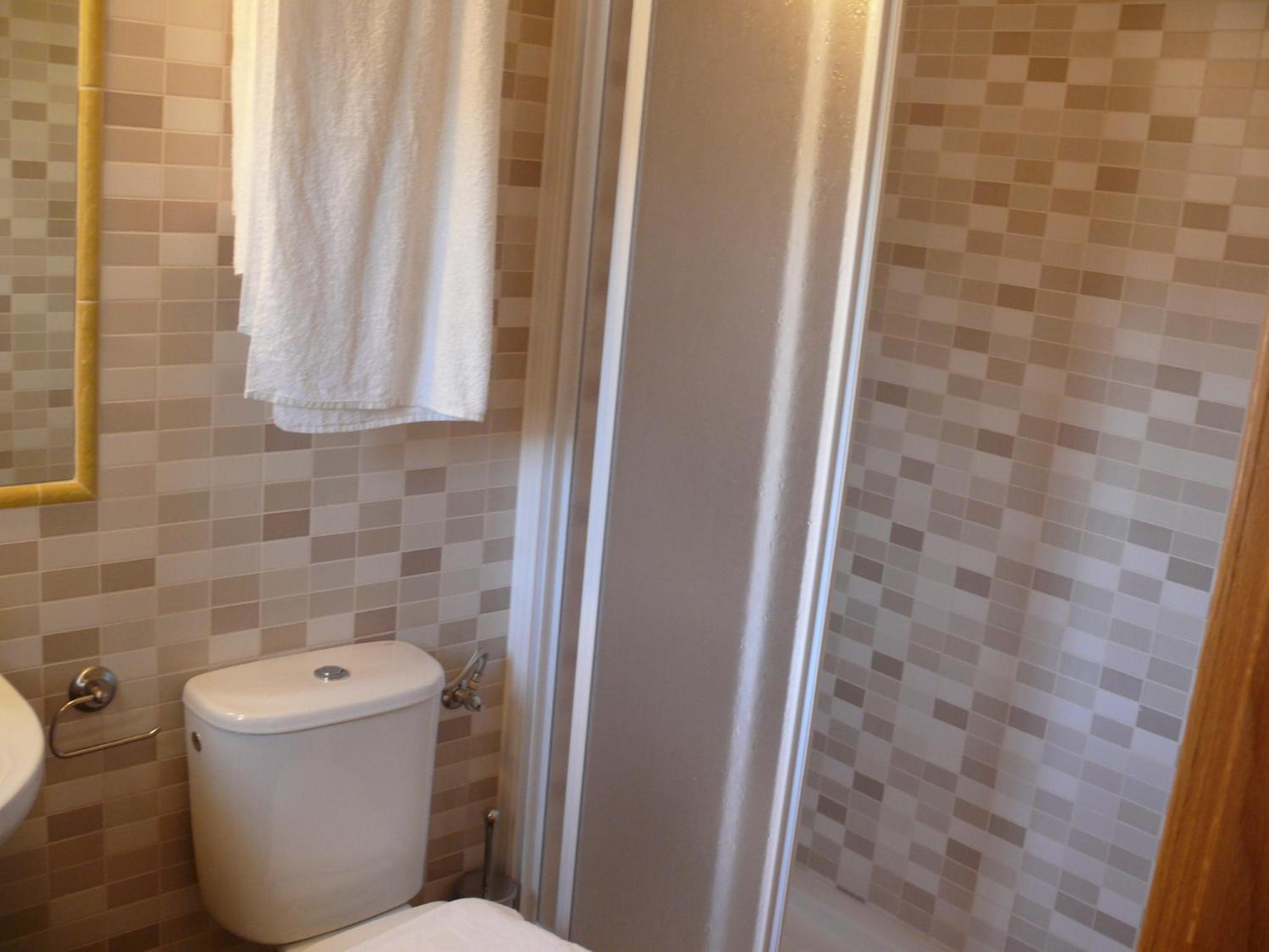 Double or Twin Room photo 3