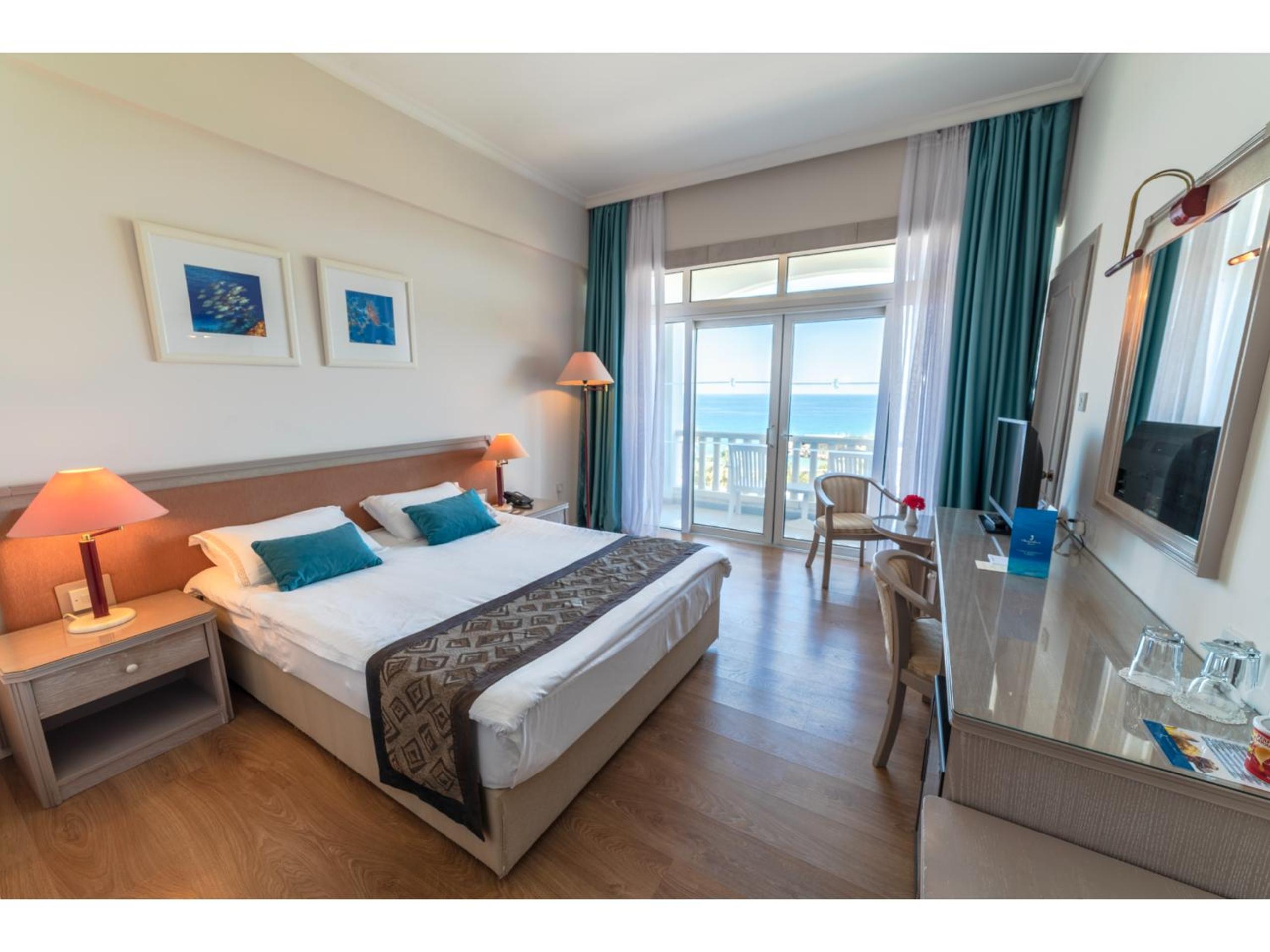 Superior Suite with Sea View