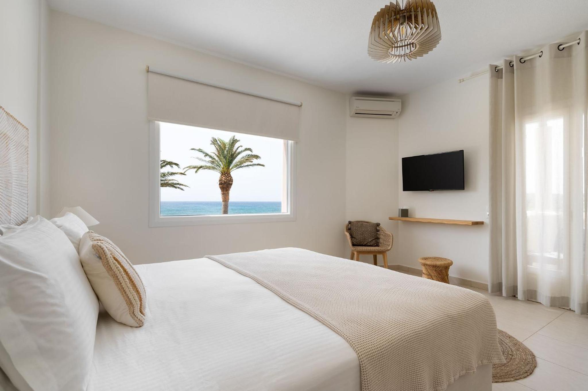 Finikas Sea View Villa With Outdoor Jacuzzi