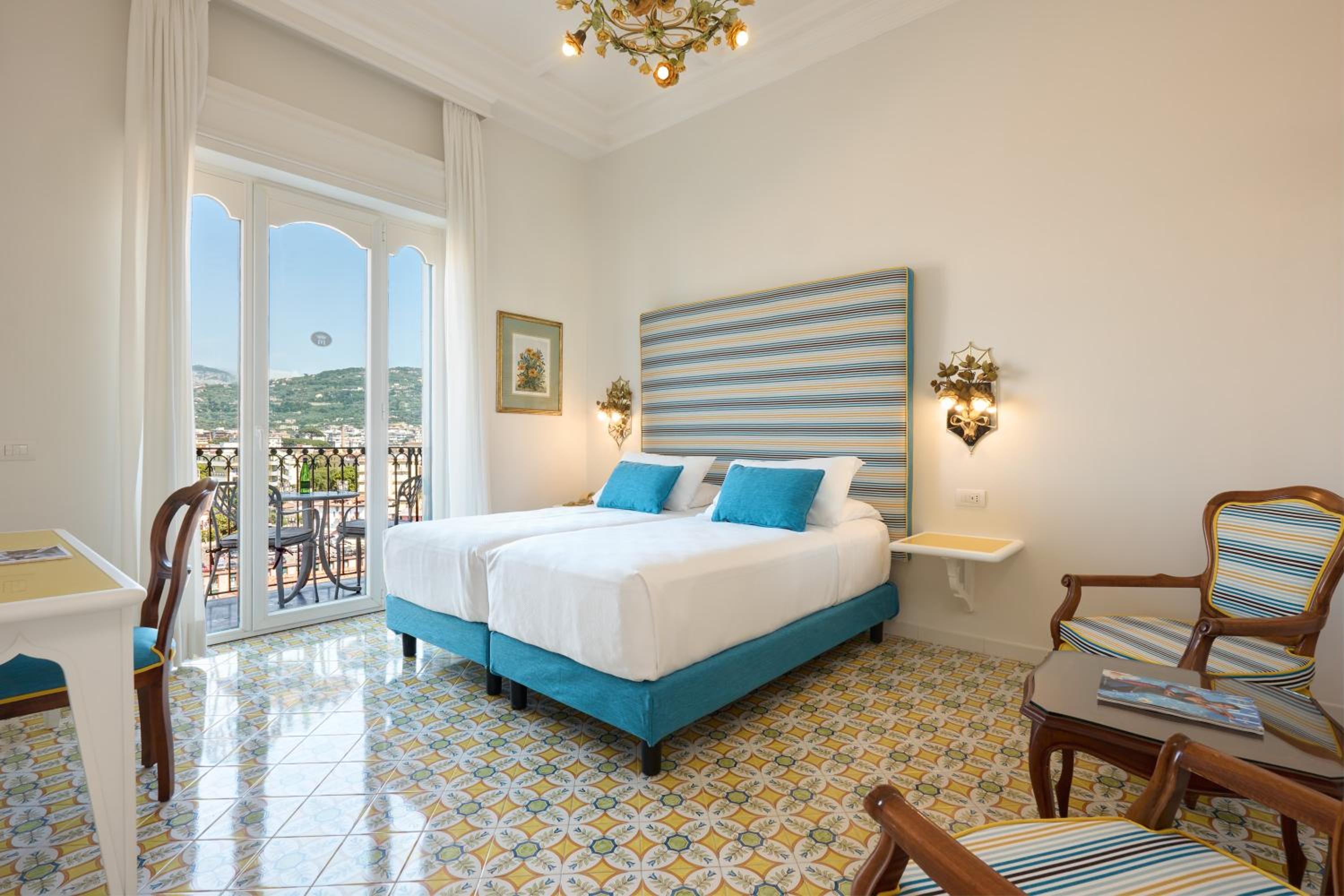 Superior Double or Twin Room - Photo 1