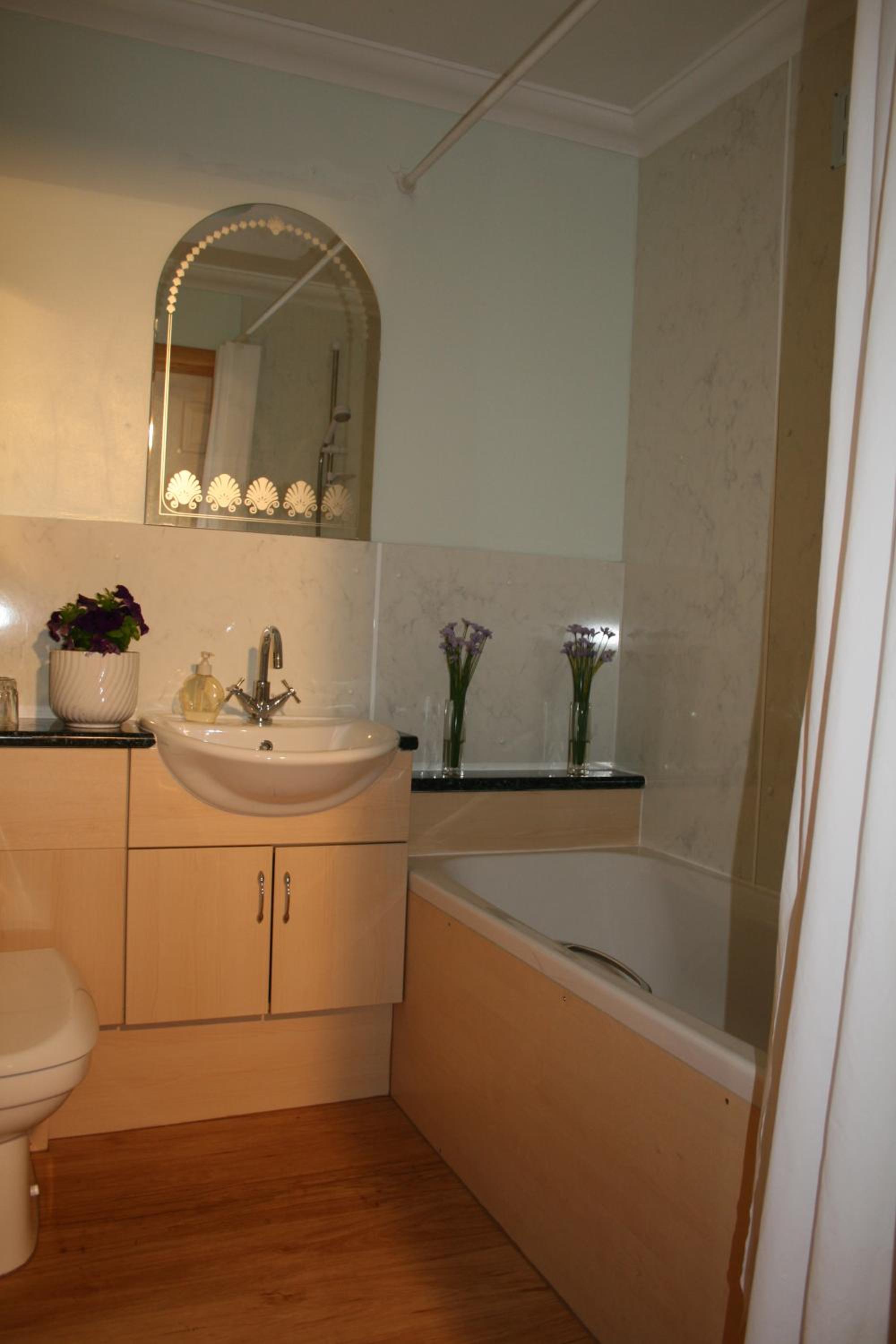 Two-Bedroom House photo 3