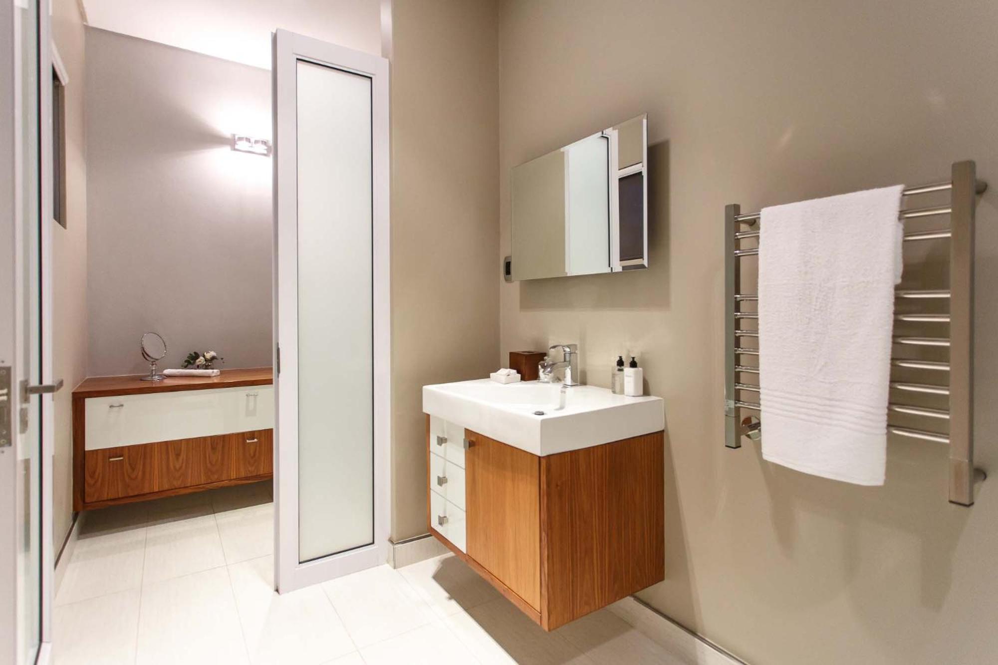 Deluxe Suite photo 2