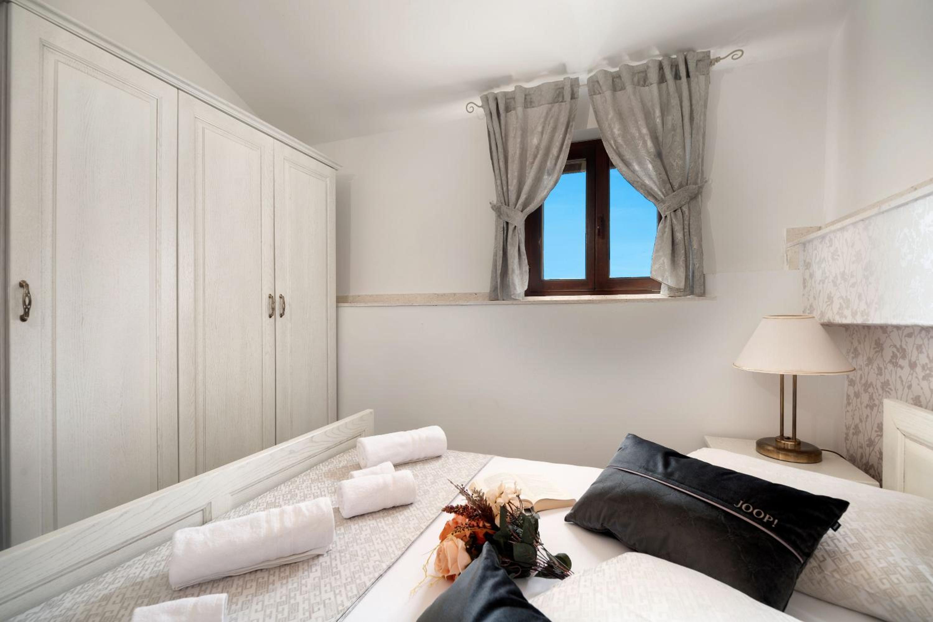 Superior Apartment photo 2