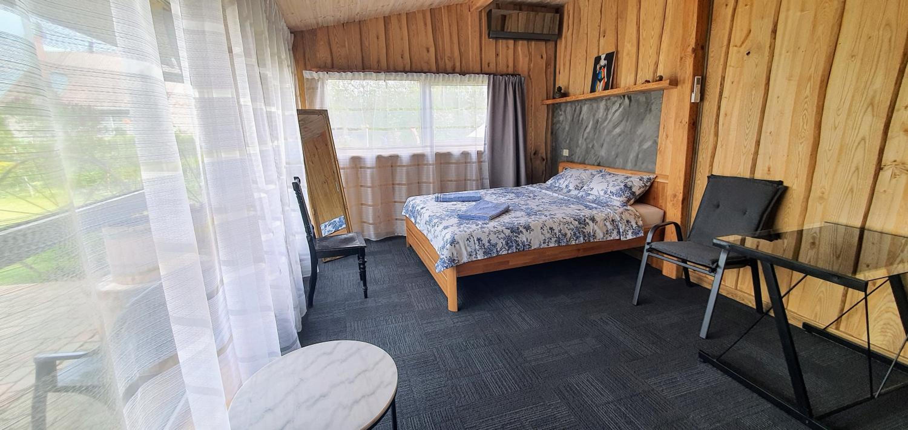 Double Room - Photo 1