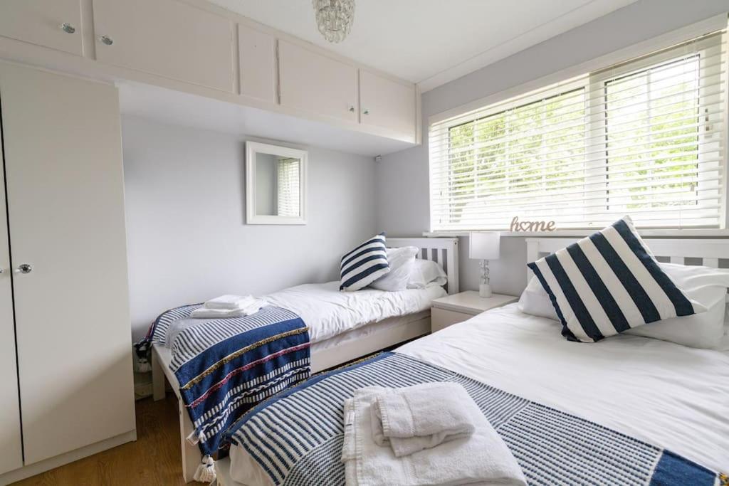 Two-Bedroom House photo 2