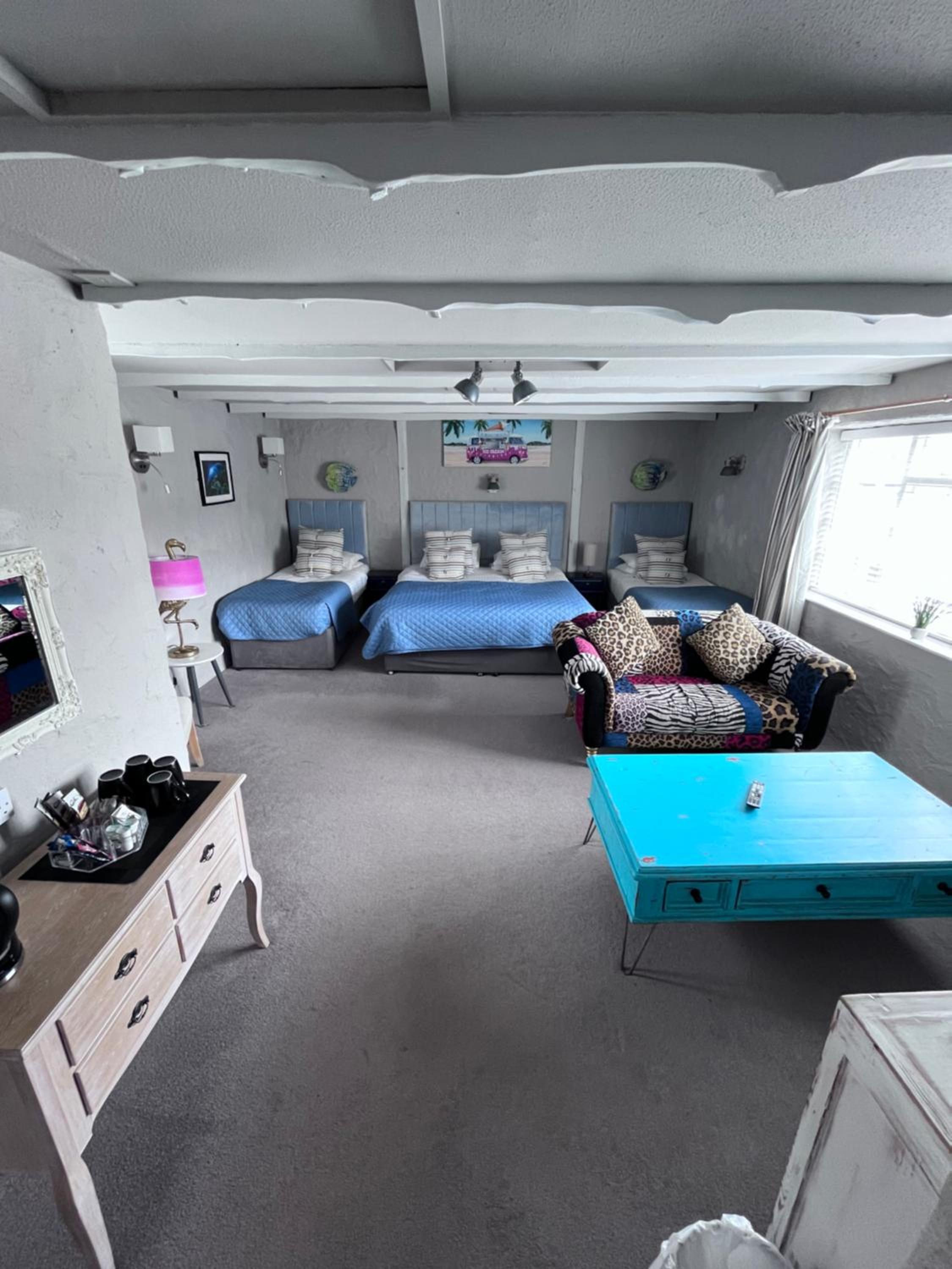 Deluxe Family Room - Photo 1