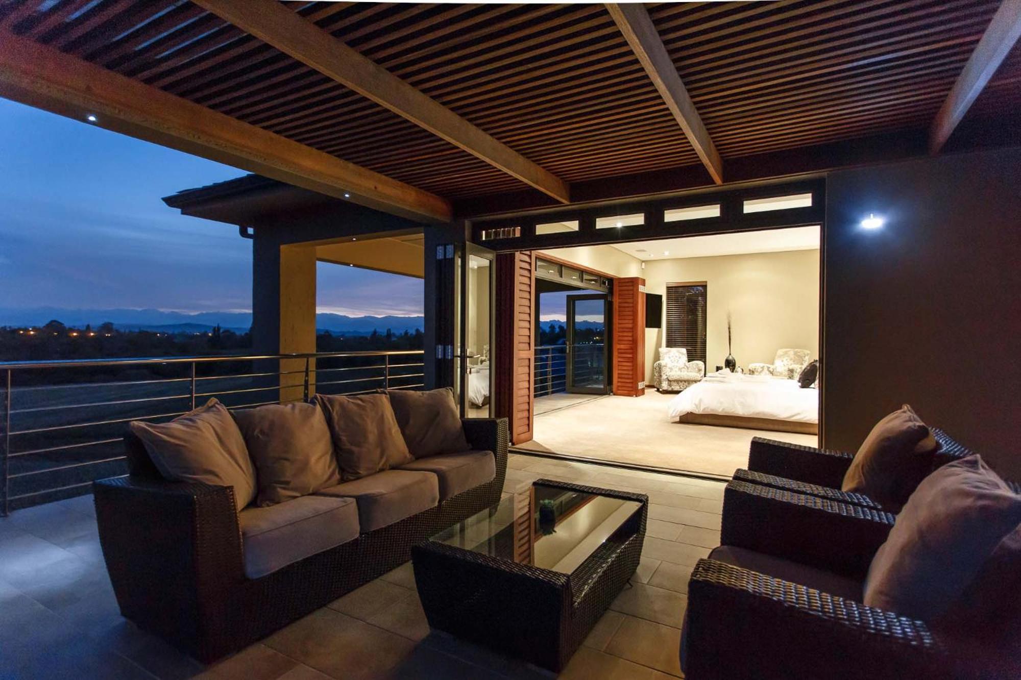 Executive Suite photo 2