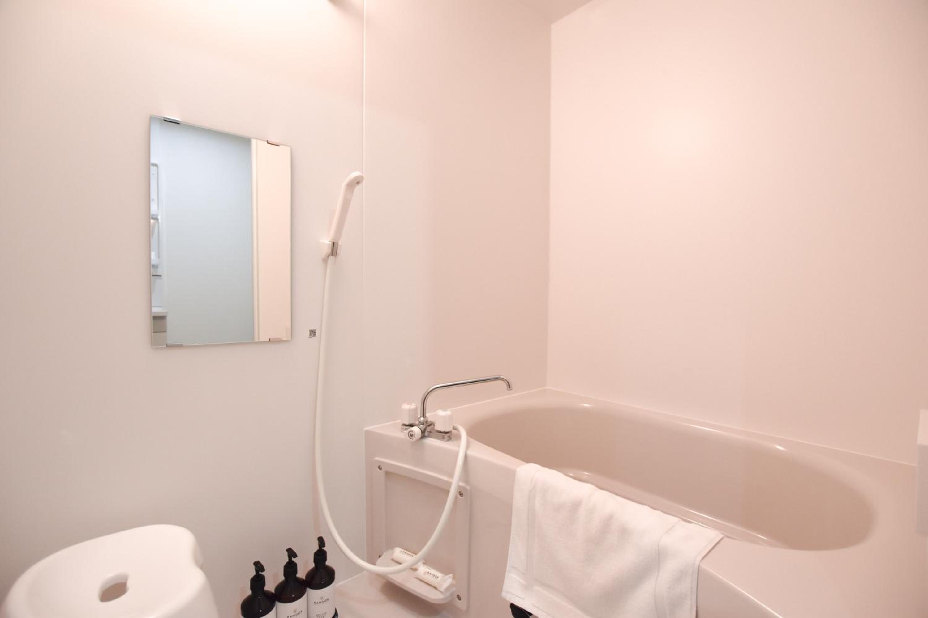 Deluxe Family Suite photo 3