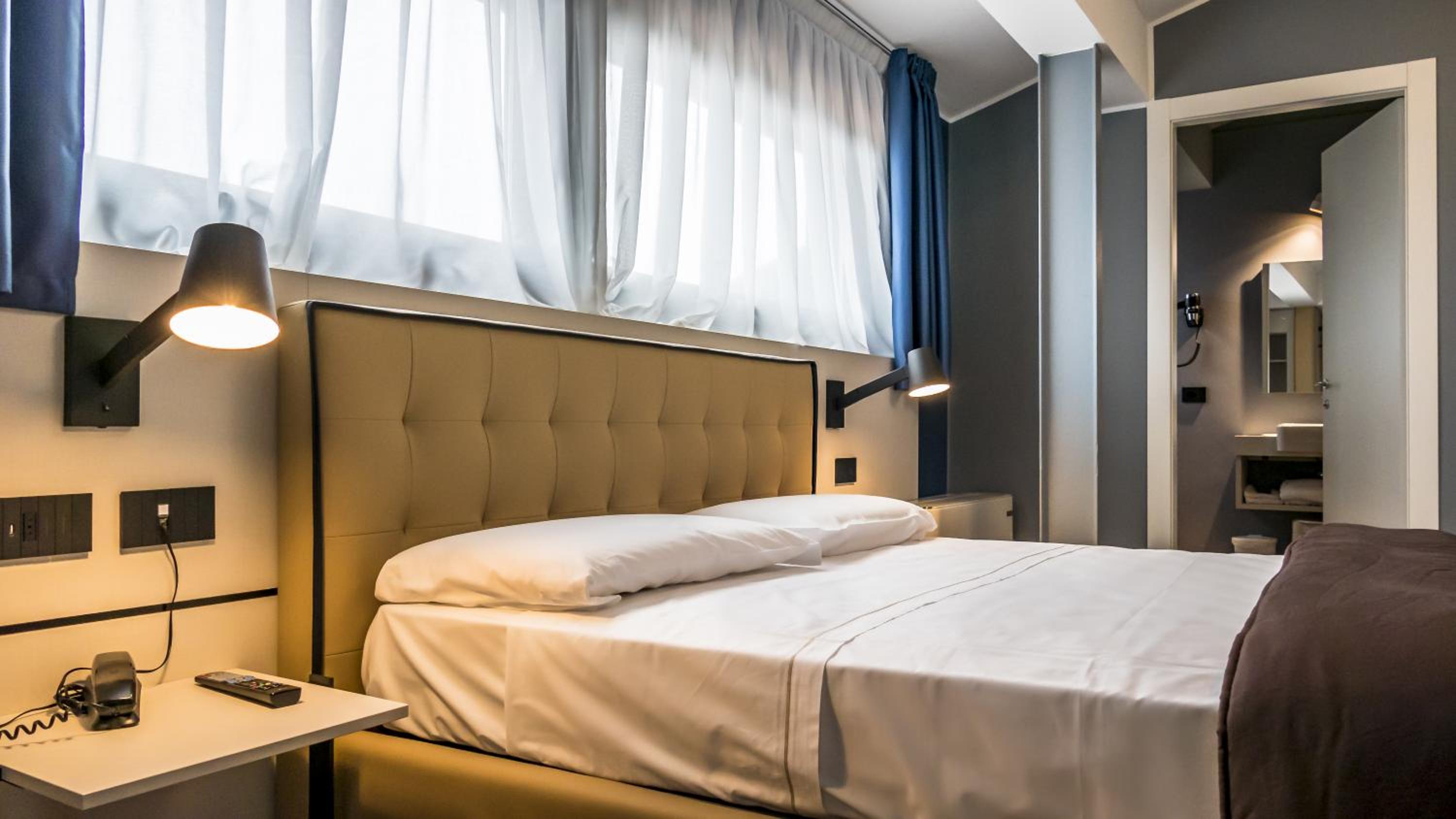 Junior Suite with Terrace - Photo 7