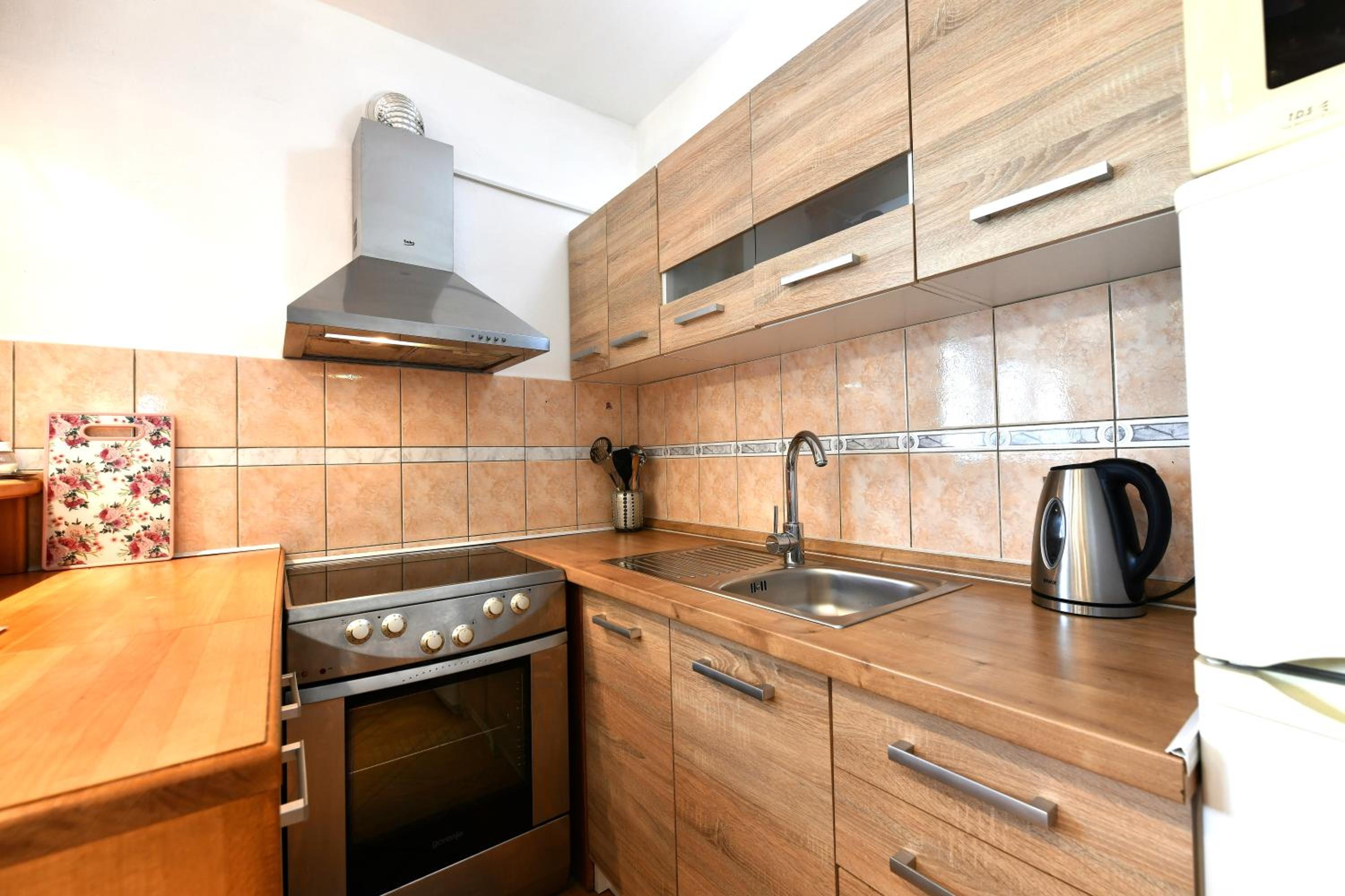 Two-Bedroom Apartment - Photo 22