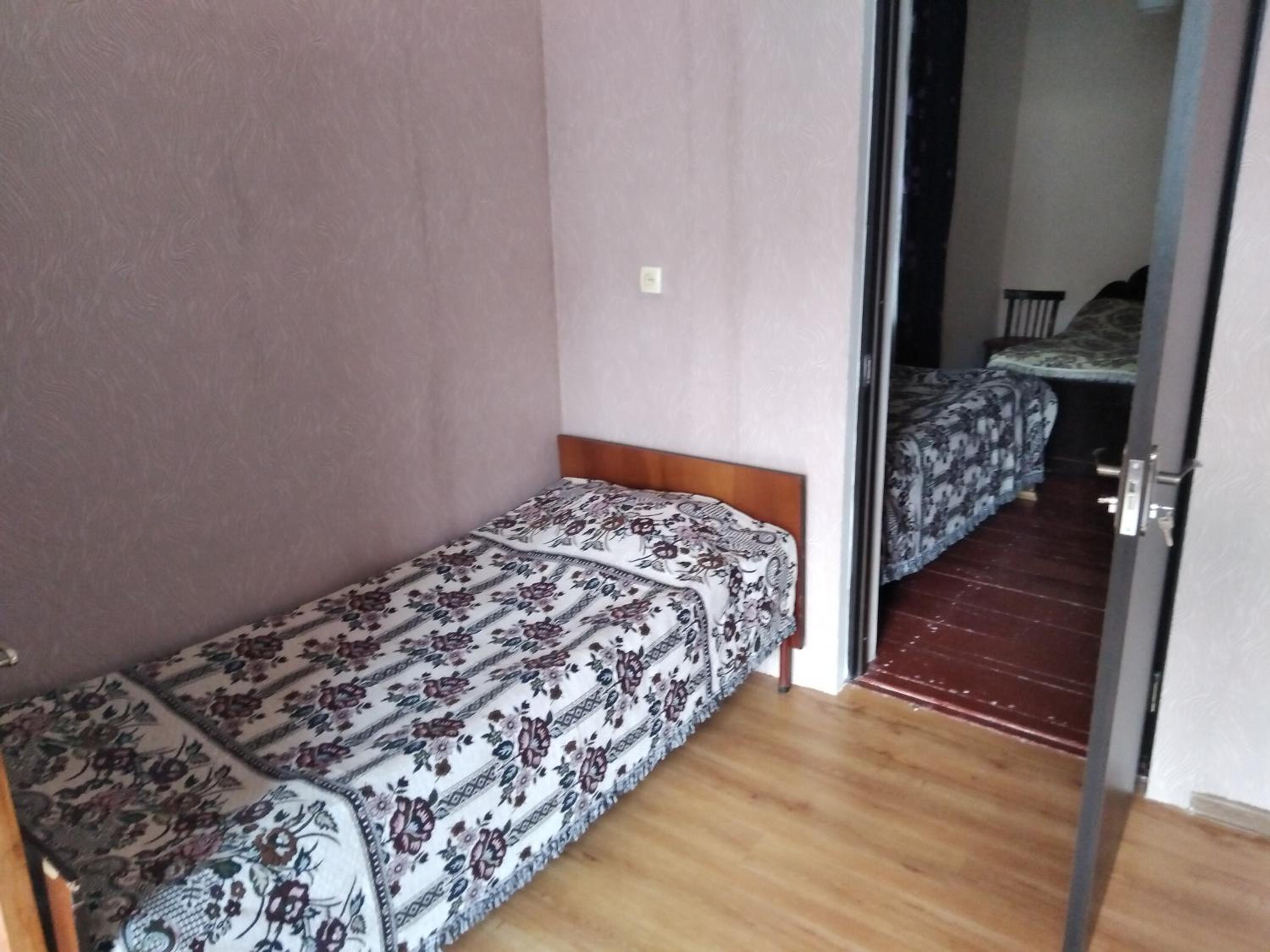 Four-Bedroom House photo 3