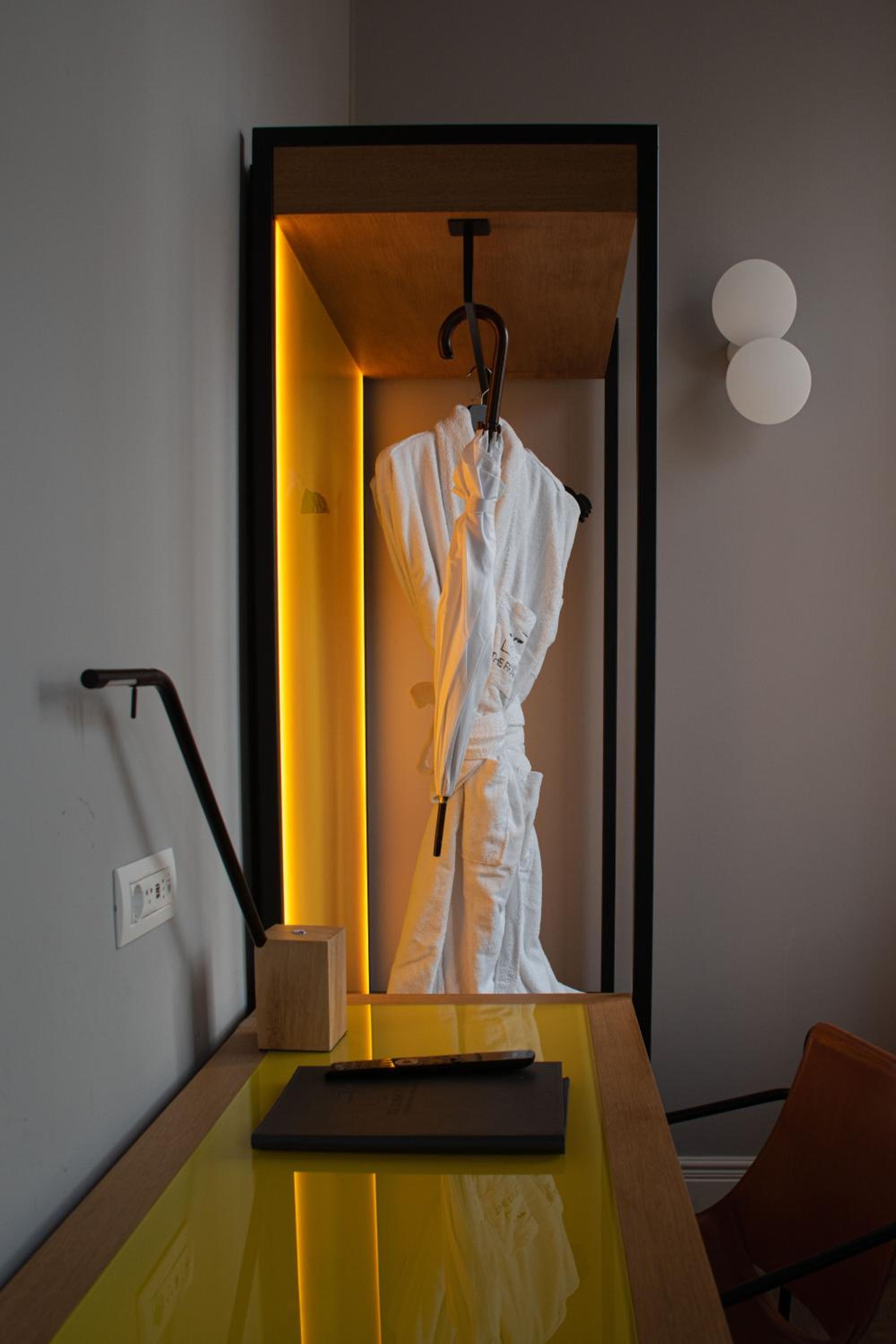 Small Double Room photo 1