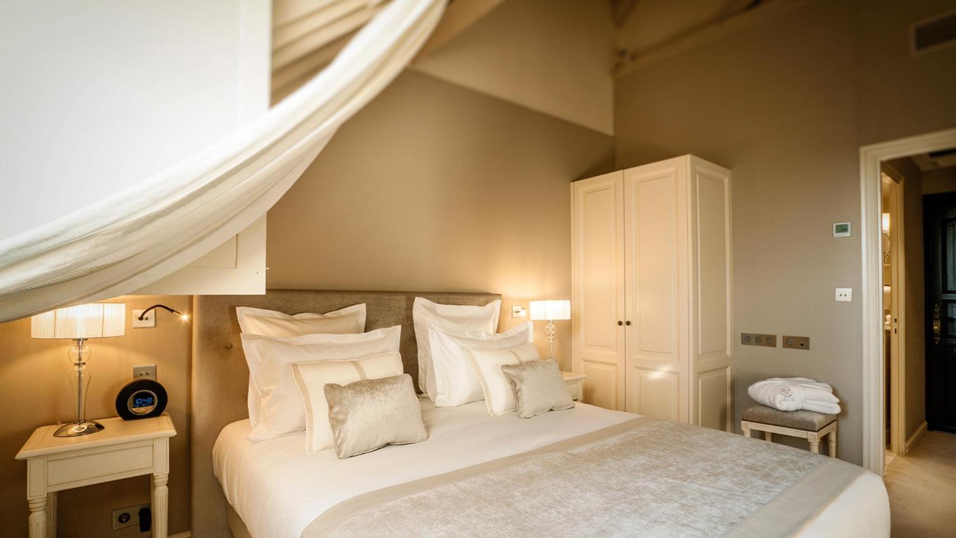 Double Room - Photo 4