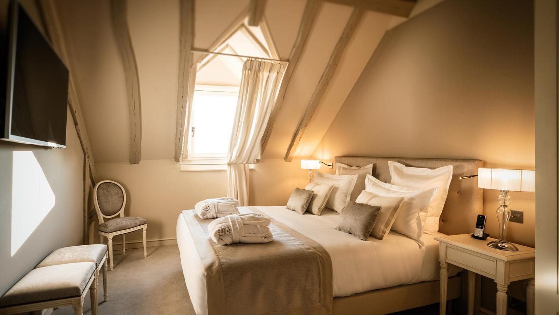 Double Room - Photo 5