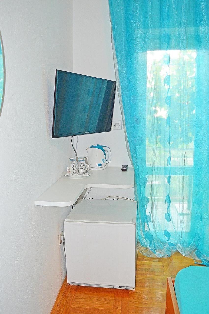 Deluxe Double Room with Balcony and Sea View photo 3