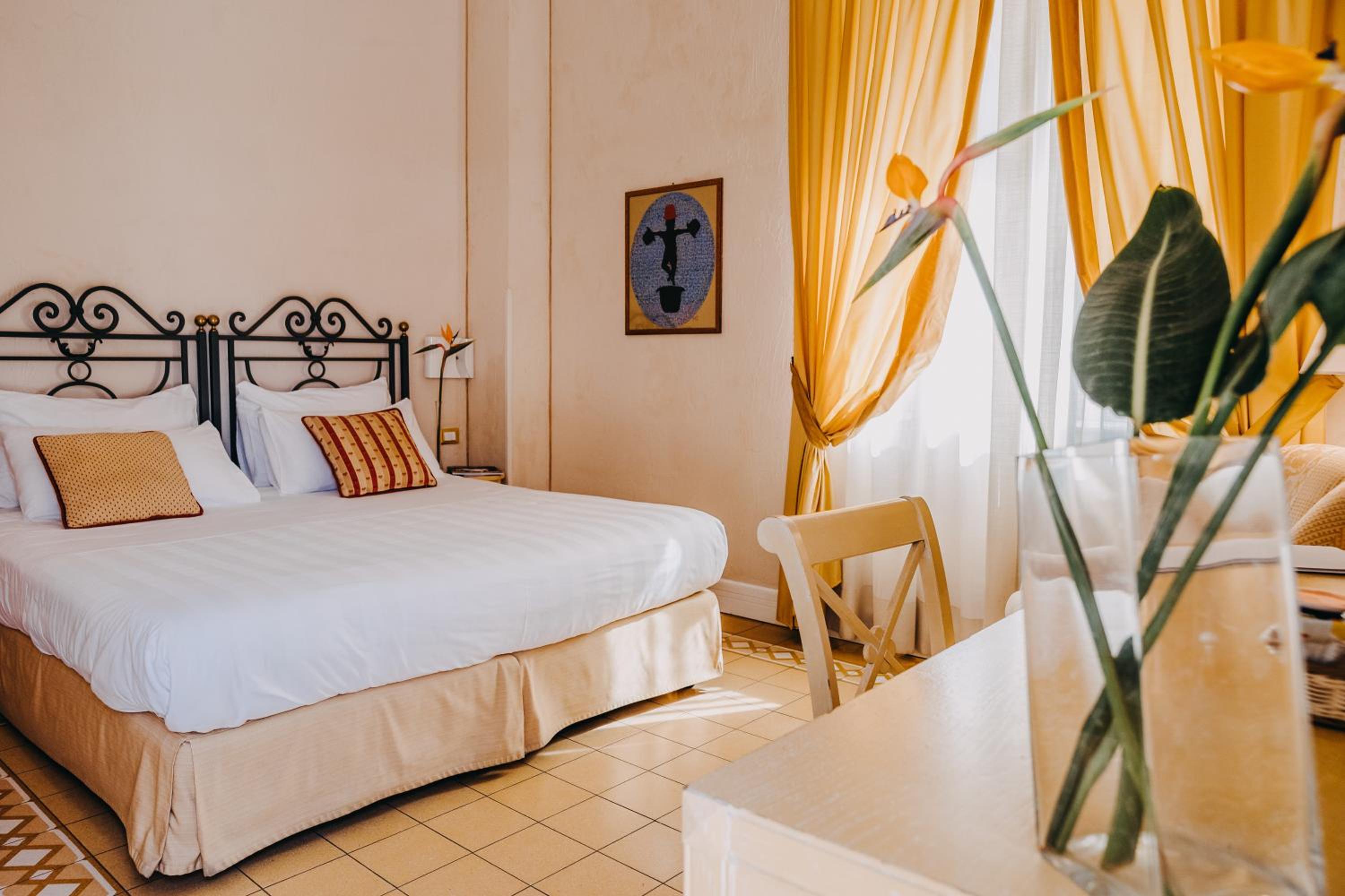 Double or Twin Room photo 1