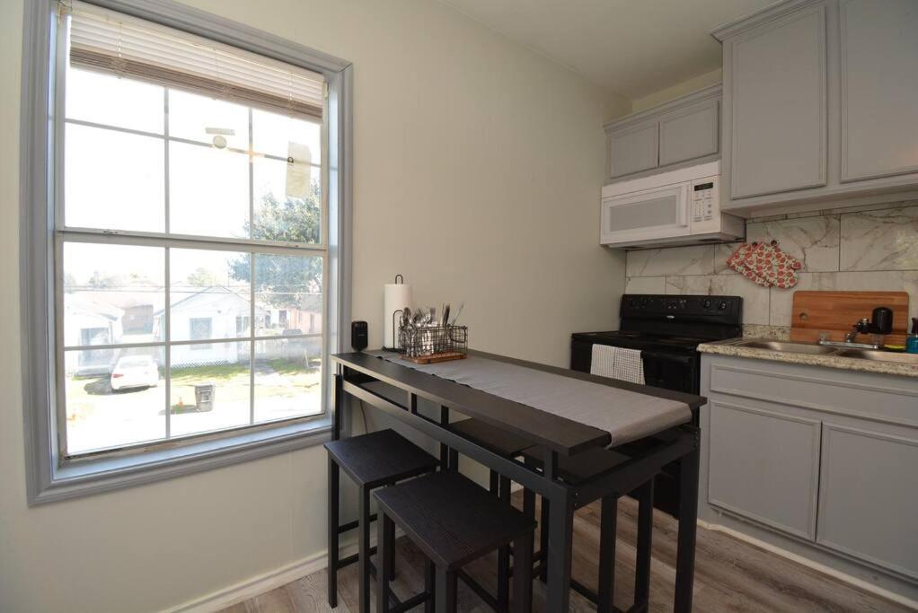 One-Bedroom Apartment - Photo 31