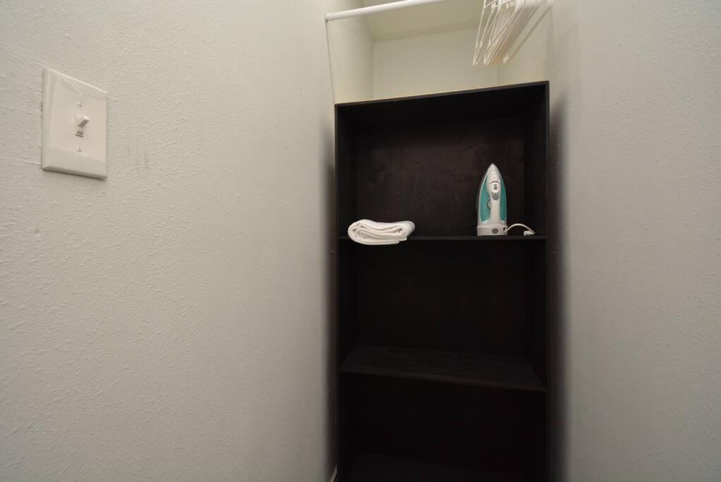 One-Bedroom Apartment - Photo 14