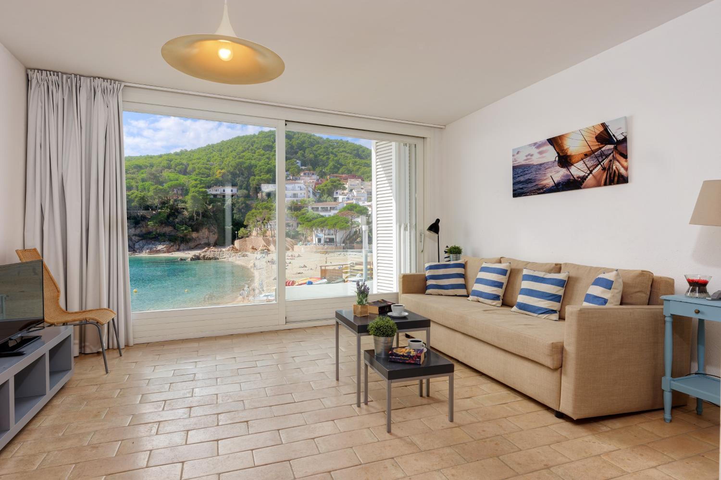 Apartment with Sea View photo 3