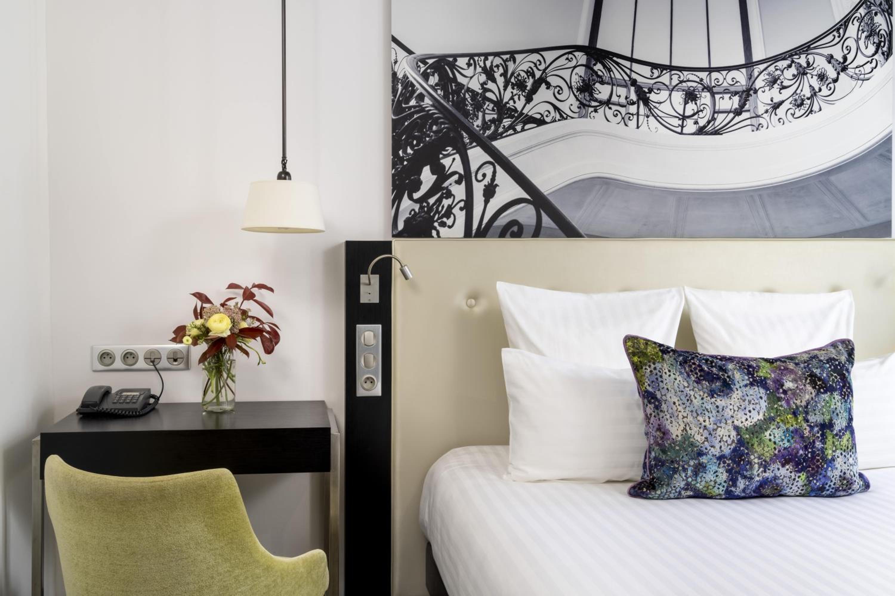 Executive Suite photo 1