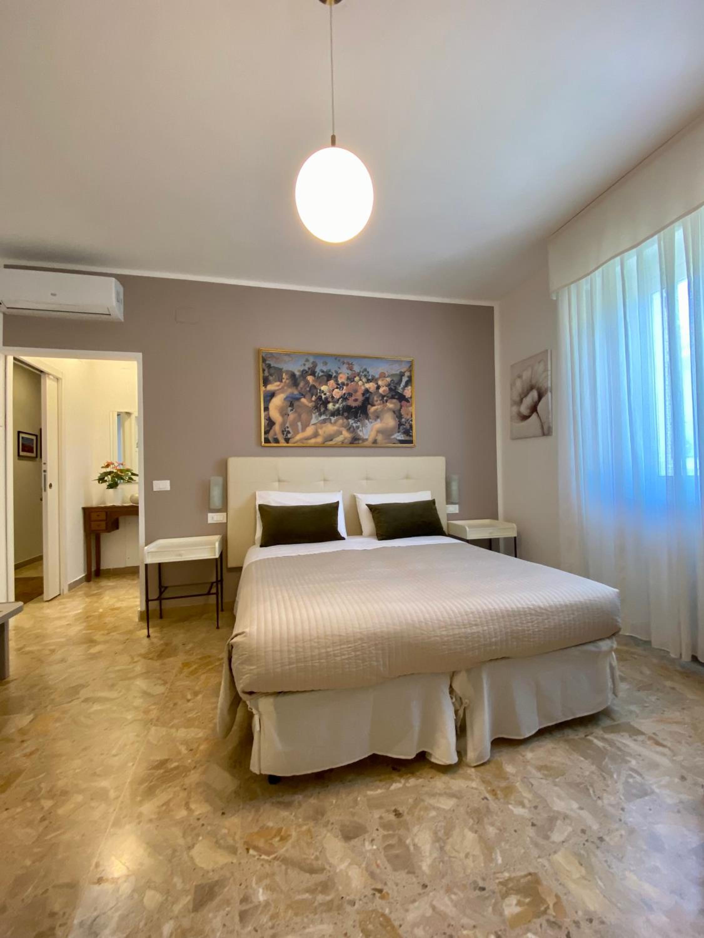 Triple Room with Private Bathroom